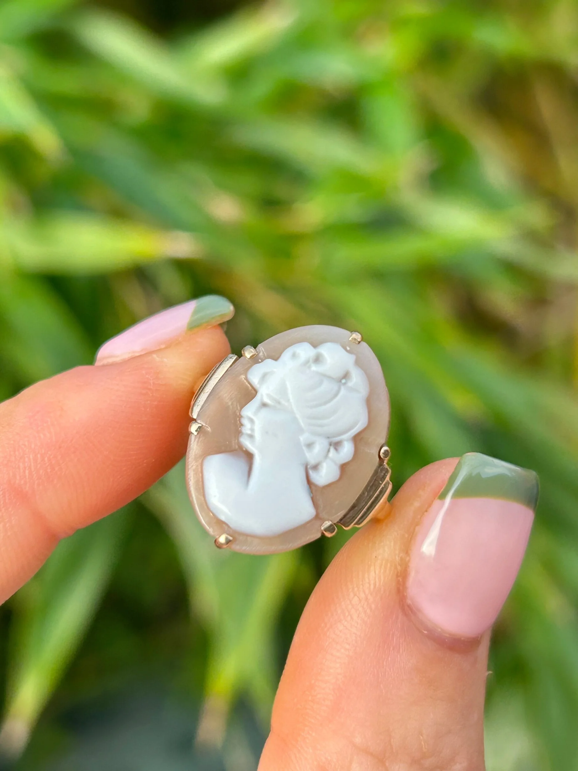 5CABEEBC-8328-4FDE-BE4C-D5AE5E7158D8