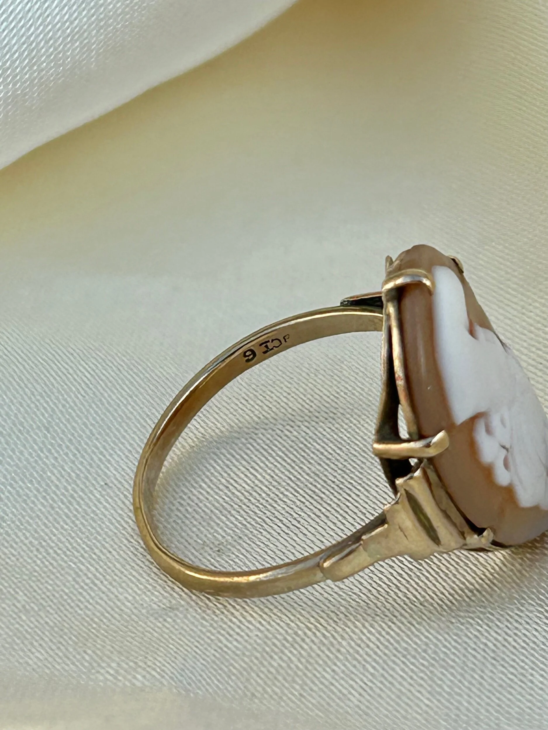 96FCA25E-D1D8-4E6F-8A03-79486CF3284A