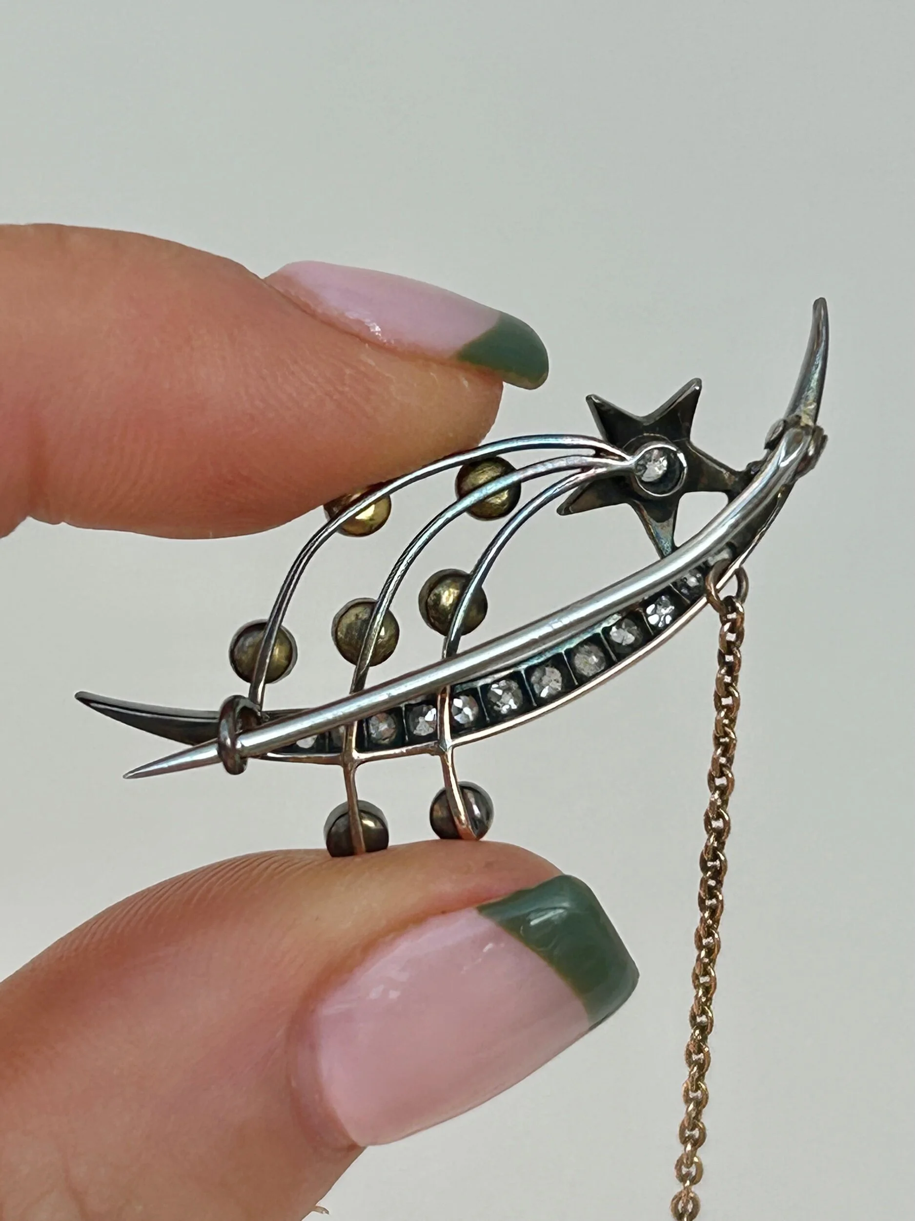 7D7CFEC7-01F2-4FF8-8A84-44C4E6B44478