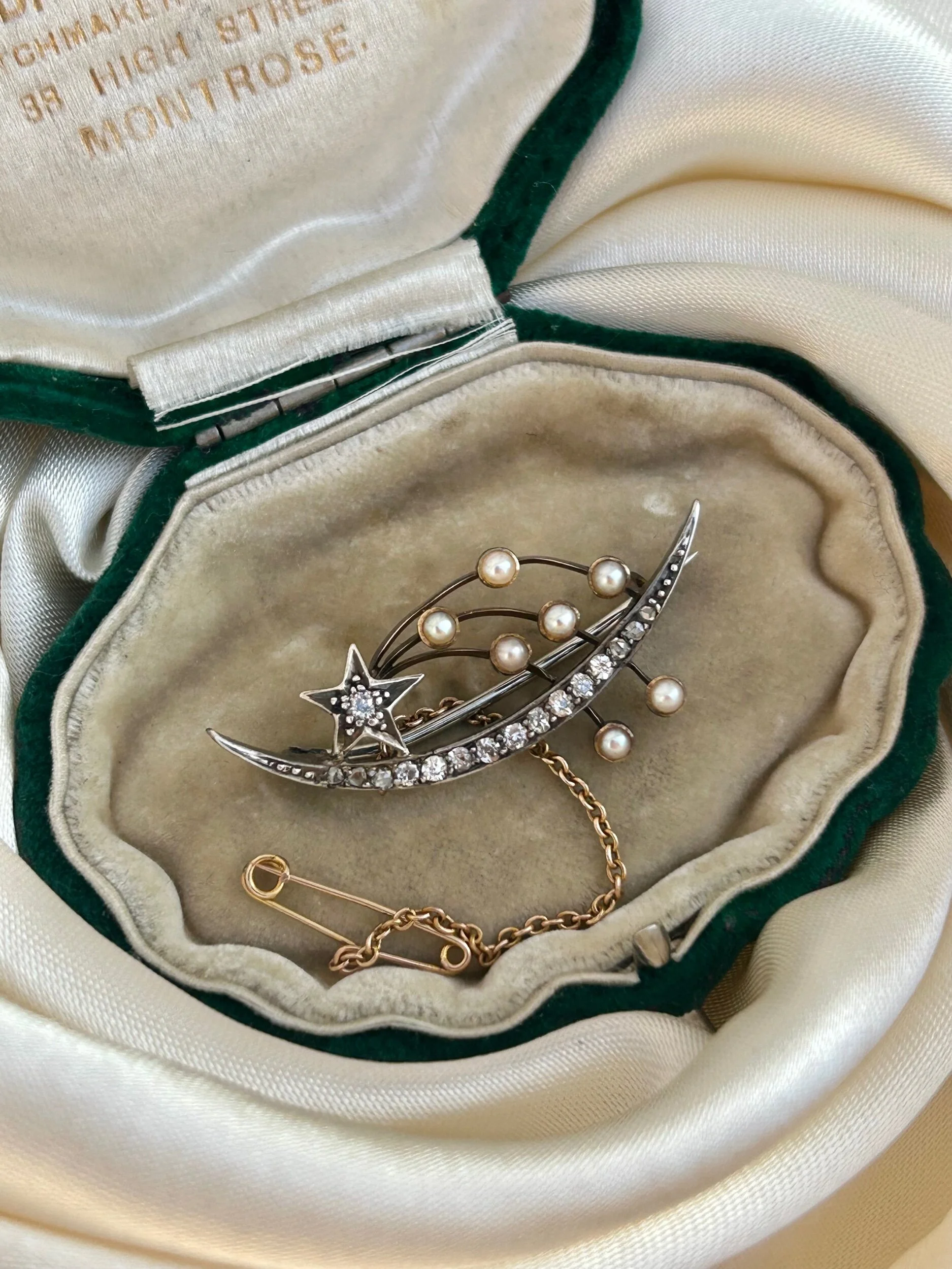 52871B05-67E9-4EBB-9E64-DE7F10BE6EC3