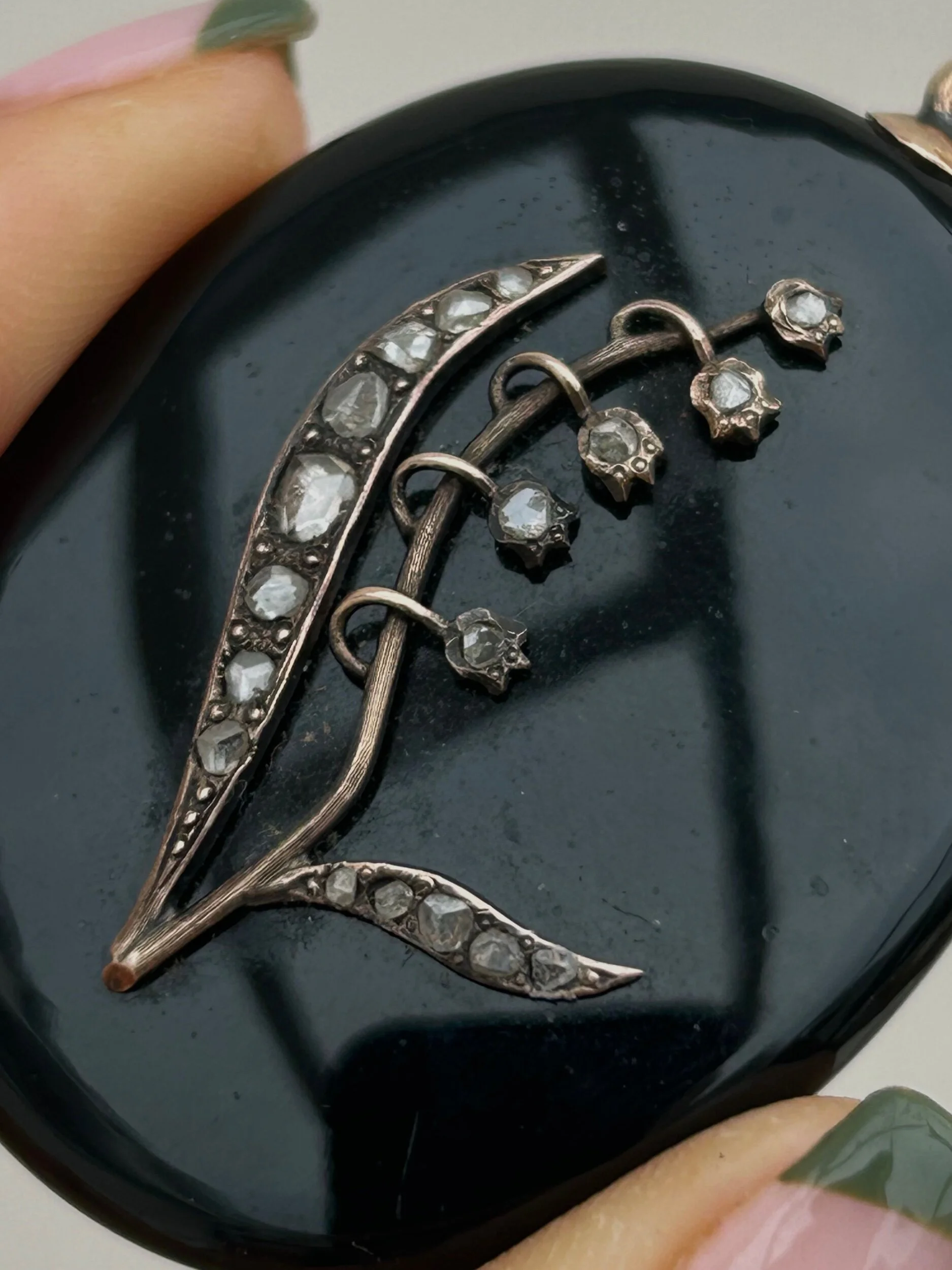 B15D5911-4A4D-48C4-AD7C-59833812AF8B