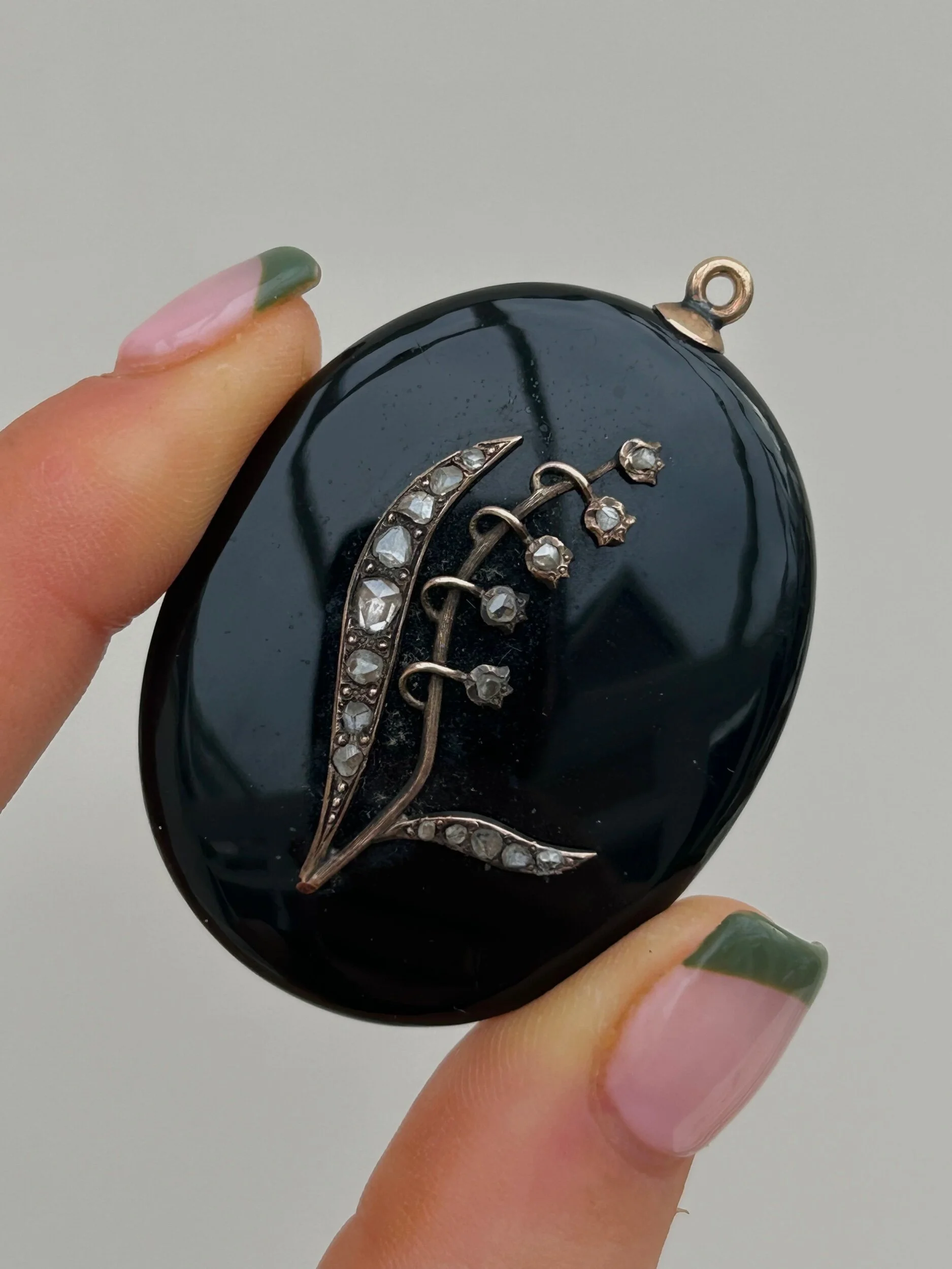 C37B271C-C34D-43AF-B199-1D3F78E0ACEA