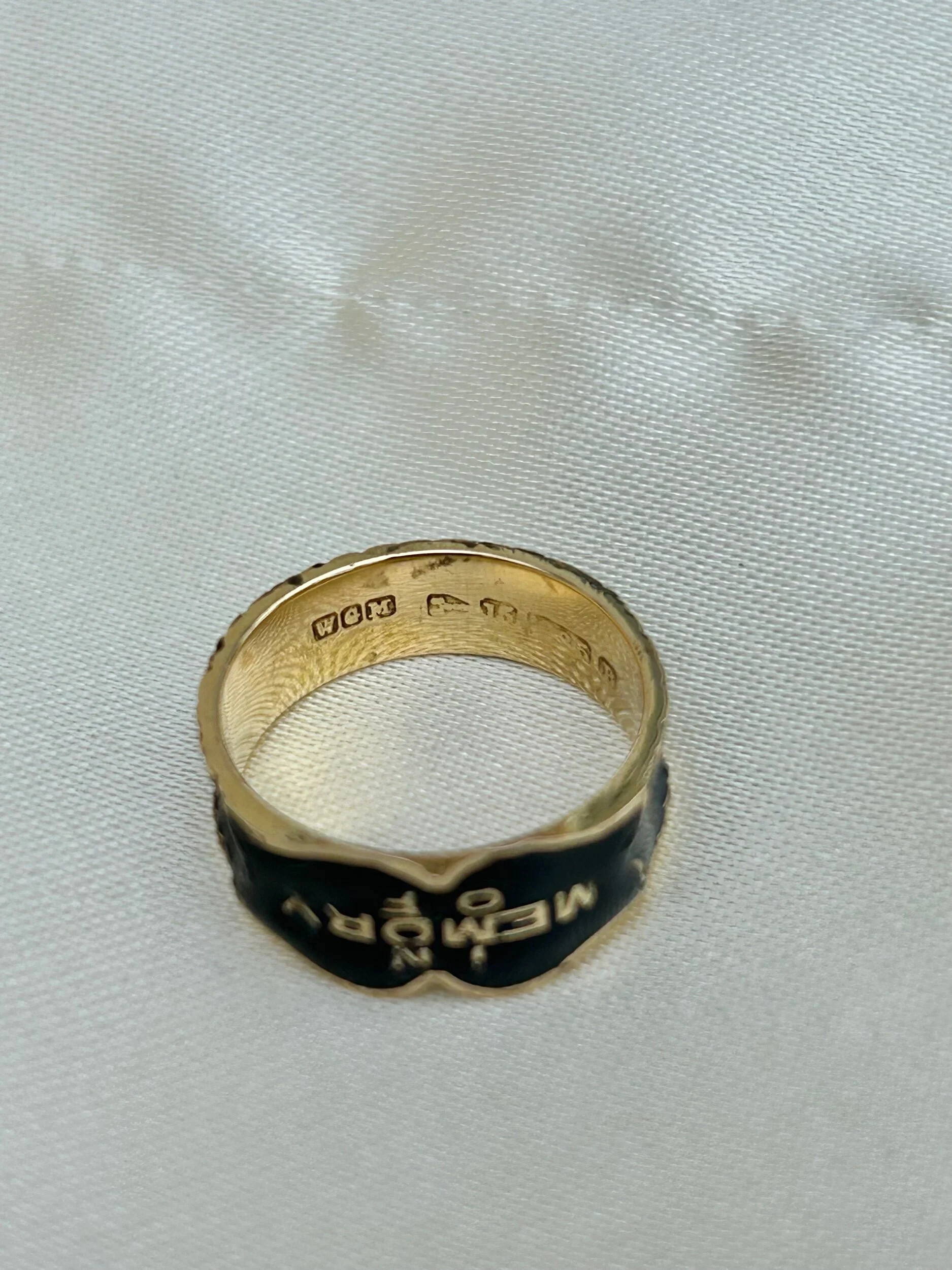 14A505BC-7A83-4374-9345-398D25FF56B9