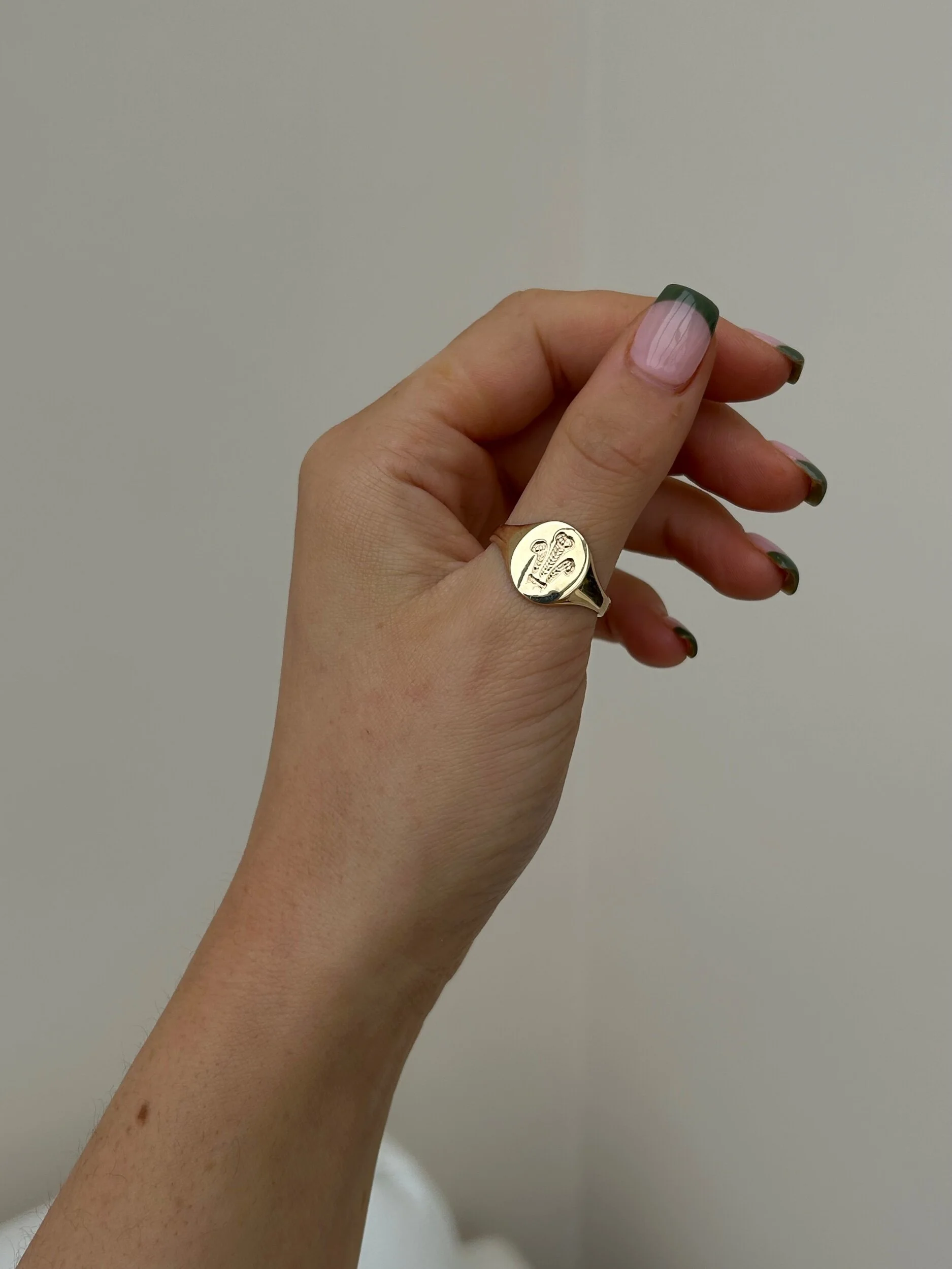 A520B00D-0F48-4C0E-8316-653045614F9D