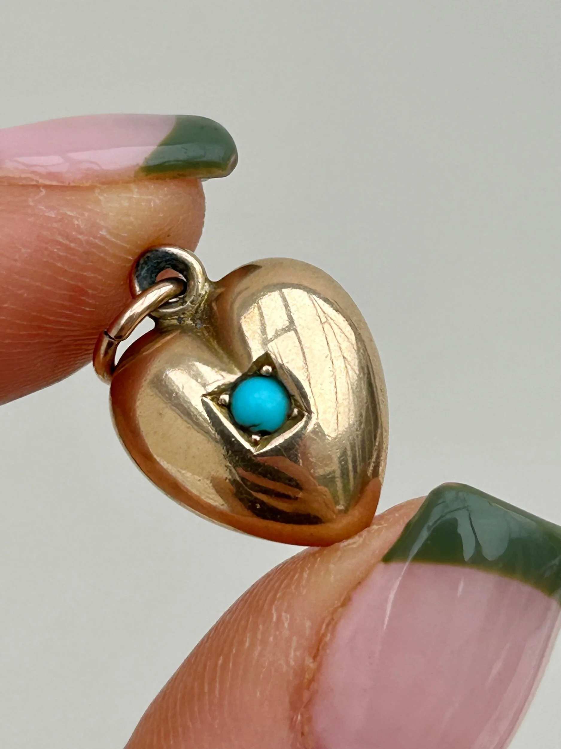 0113833B-3C7A-4518-A48E-59F8C411AF76