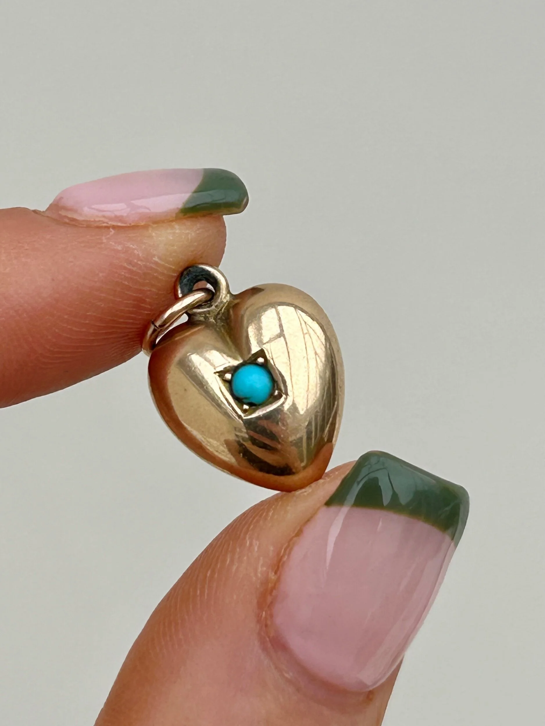 ECD80480-2161-478A-8A1C-341C77CD1741