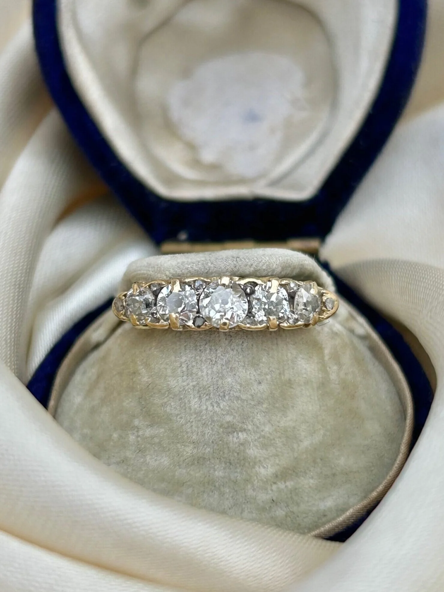 CE62DE87-6F1D-4387-8E40-351E6DC3A0A8