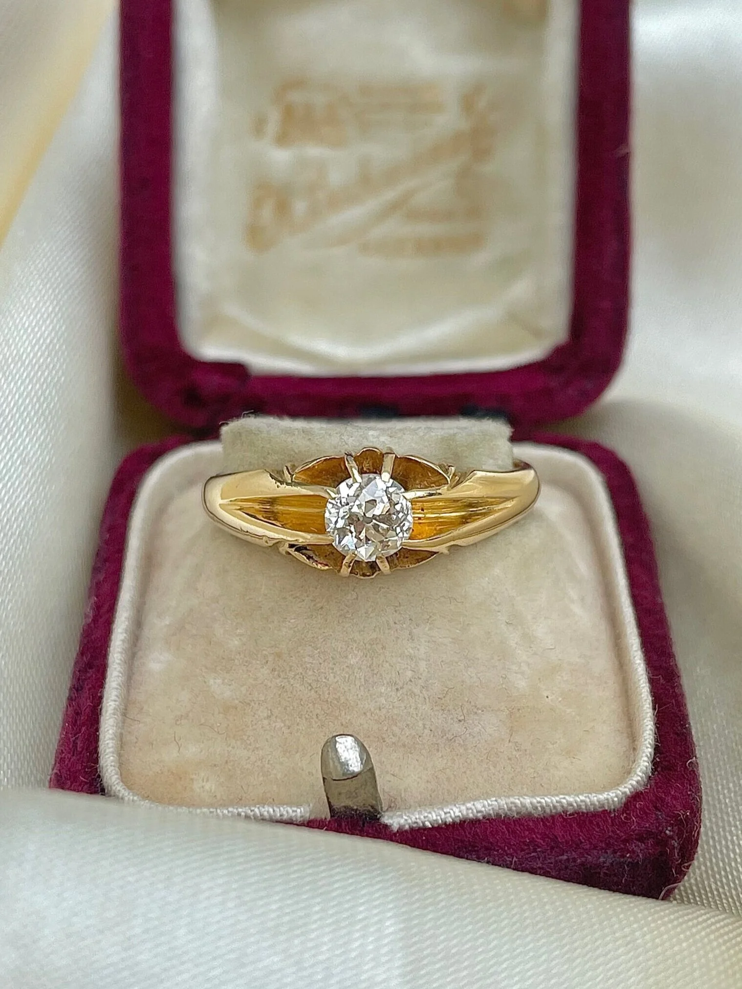 3B9EDBE0-A705-4C62-B7D0-DC93BF6F4425