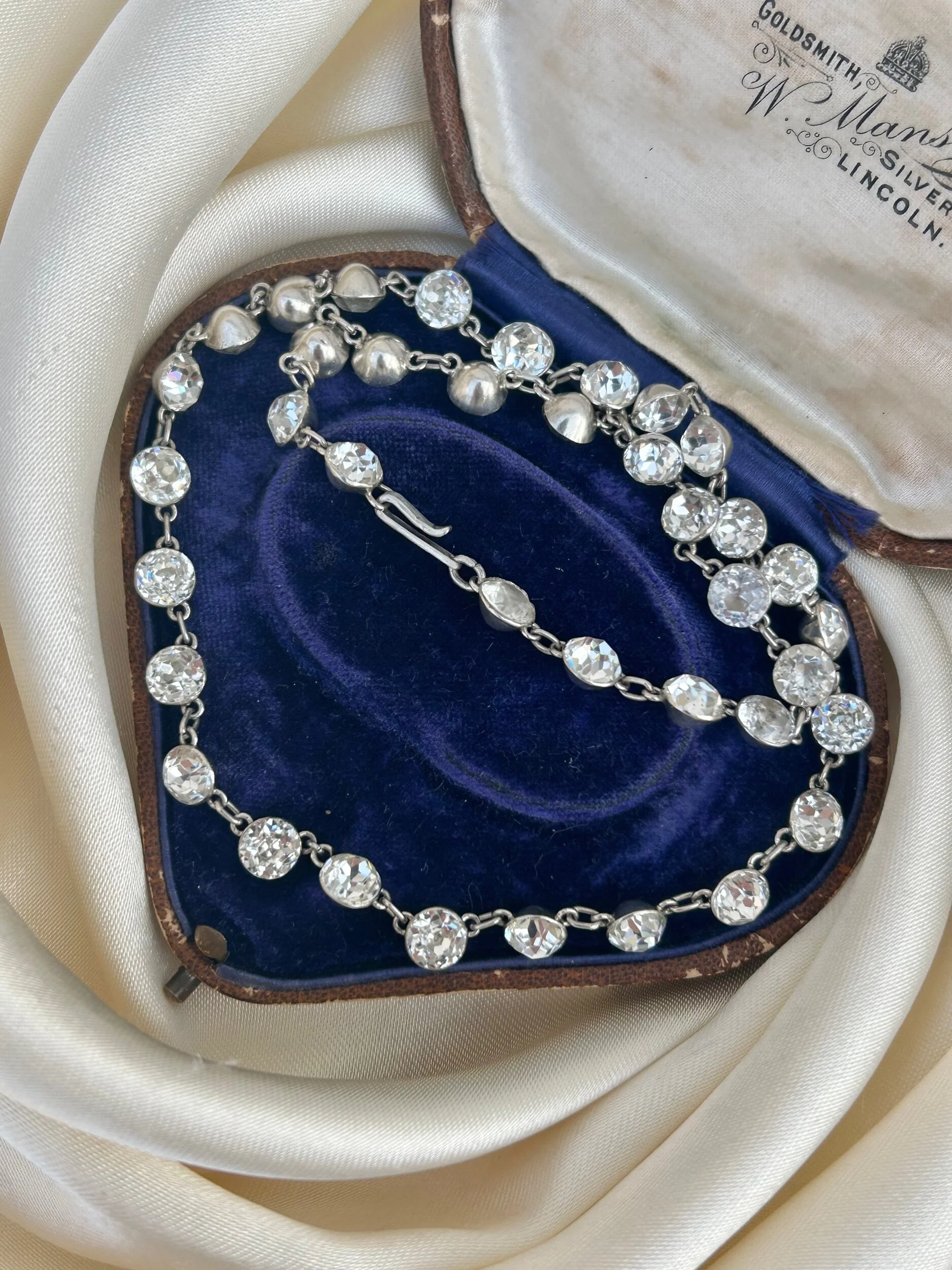 41DB691E-C471-4715-BC94-856E28083F85