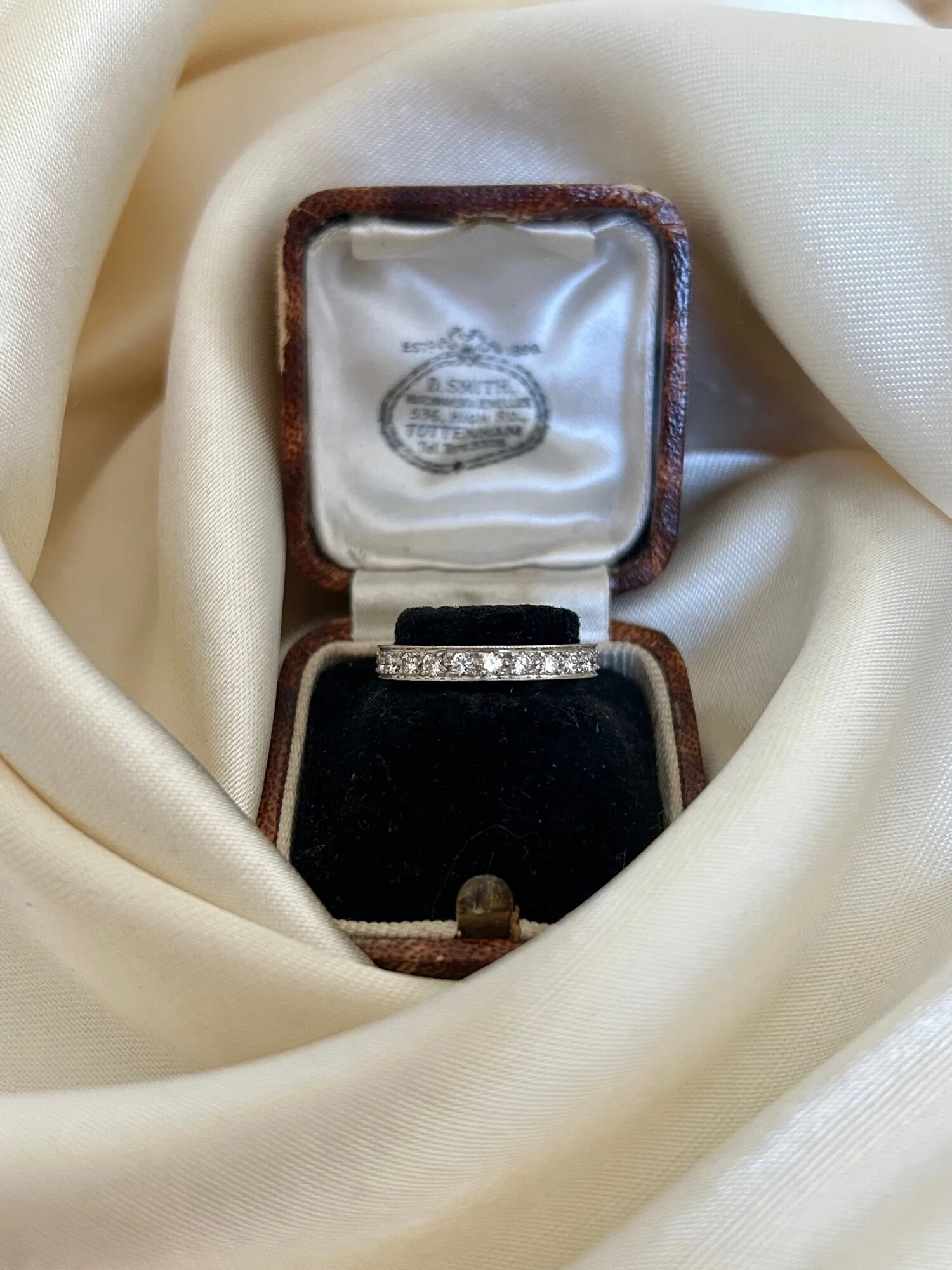 2A766D20-8140-480C-BFF9-415B46C44212