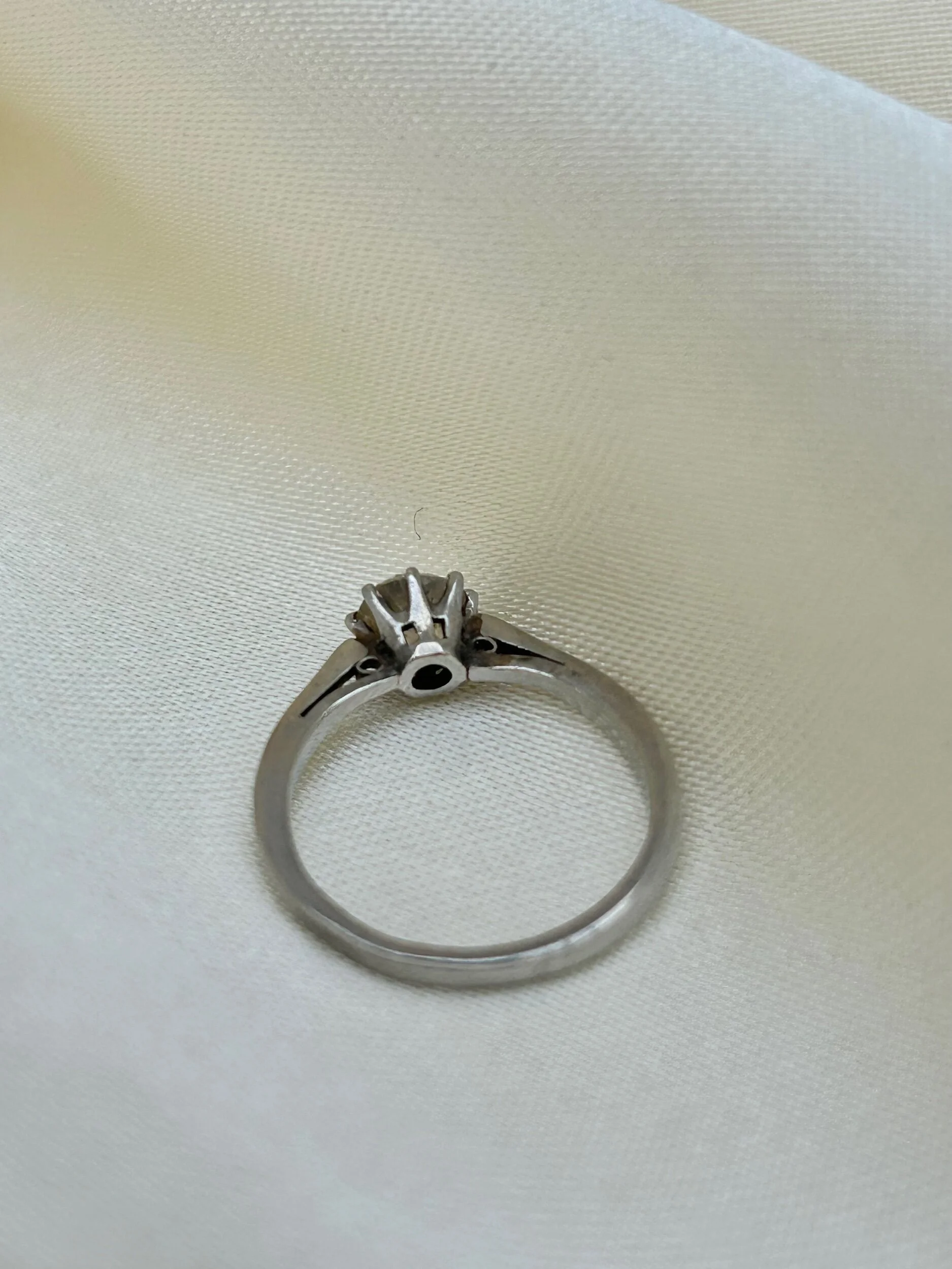 FB175C43-2BC0-4FA8-8A6E-068F91685062