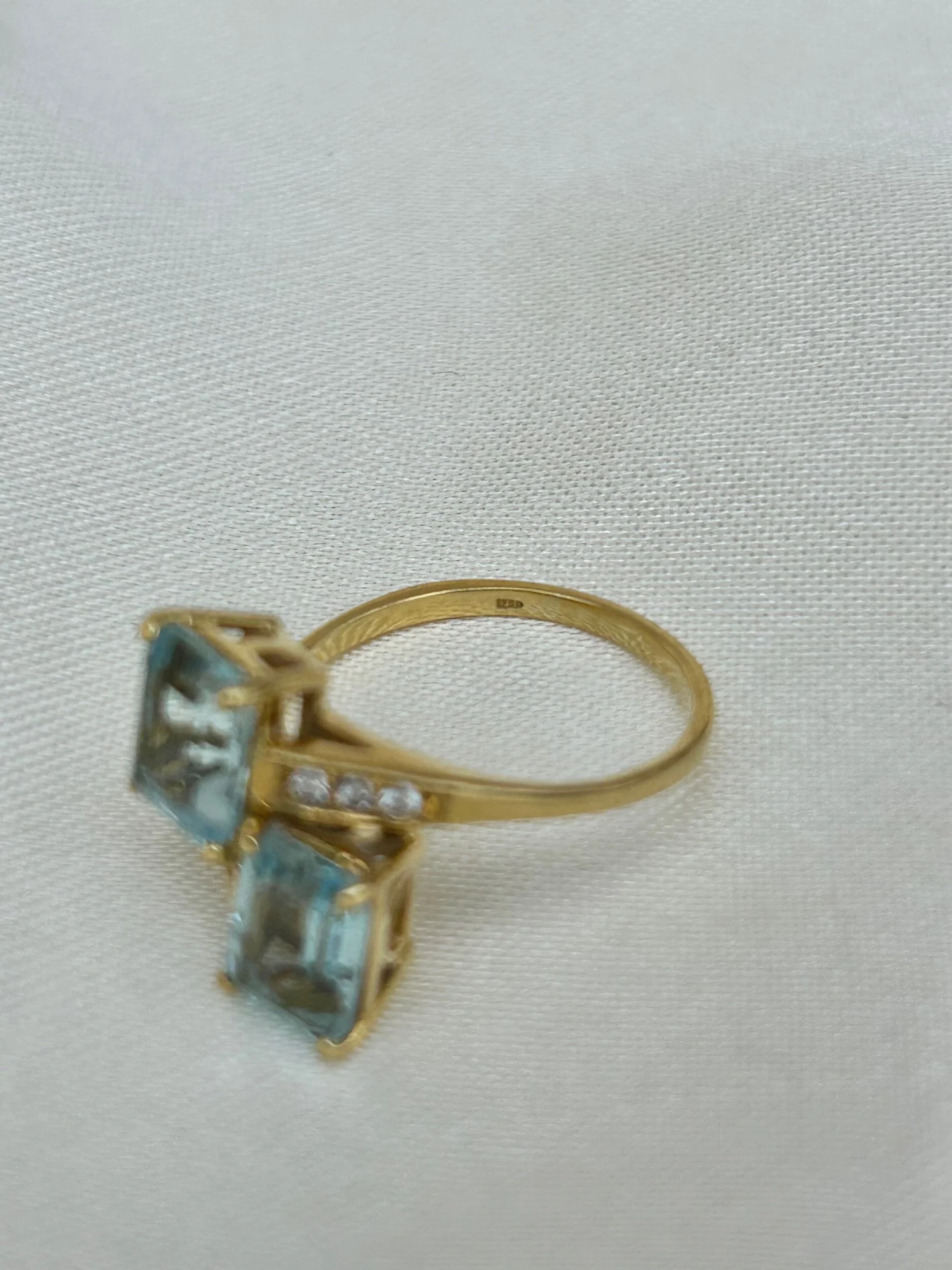 BC21126A-8DA3-404C-BD99-880C4C4766D1