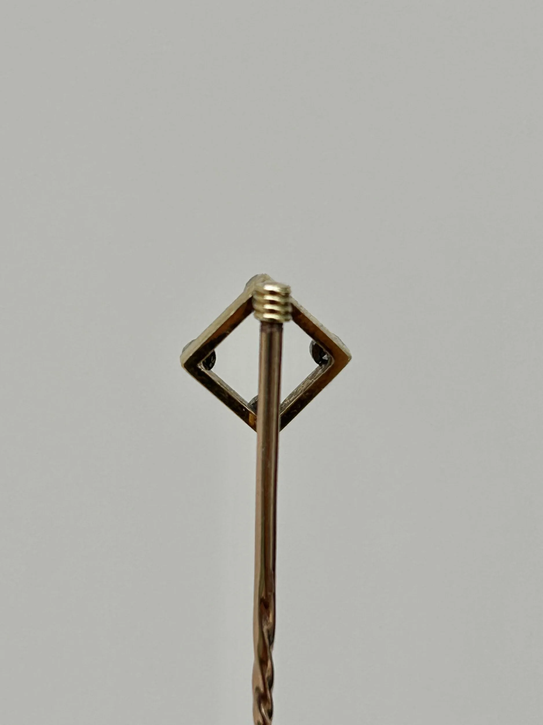 02FDED28-9750-4A70-9DAC-B578D0471F7B