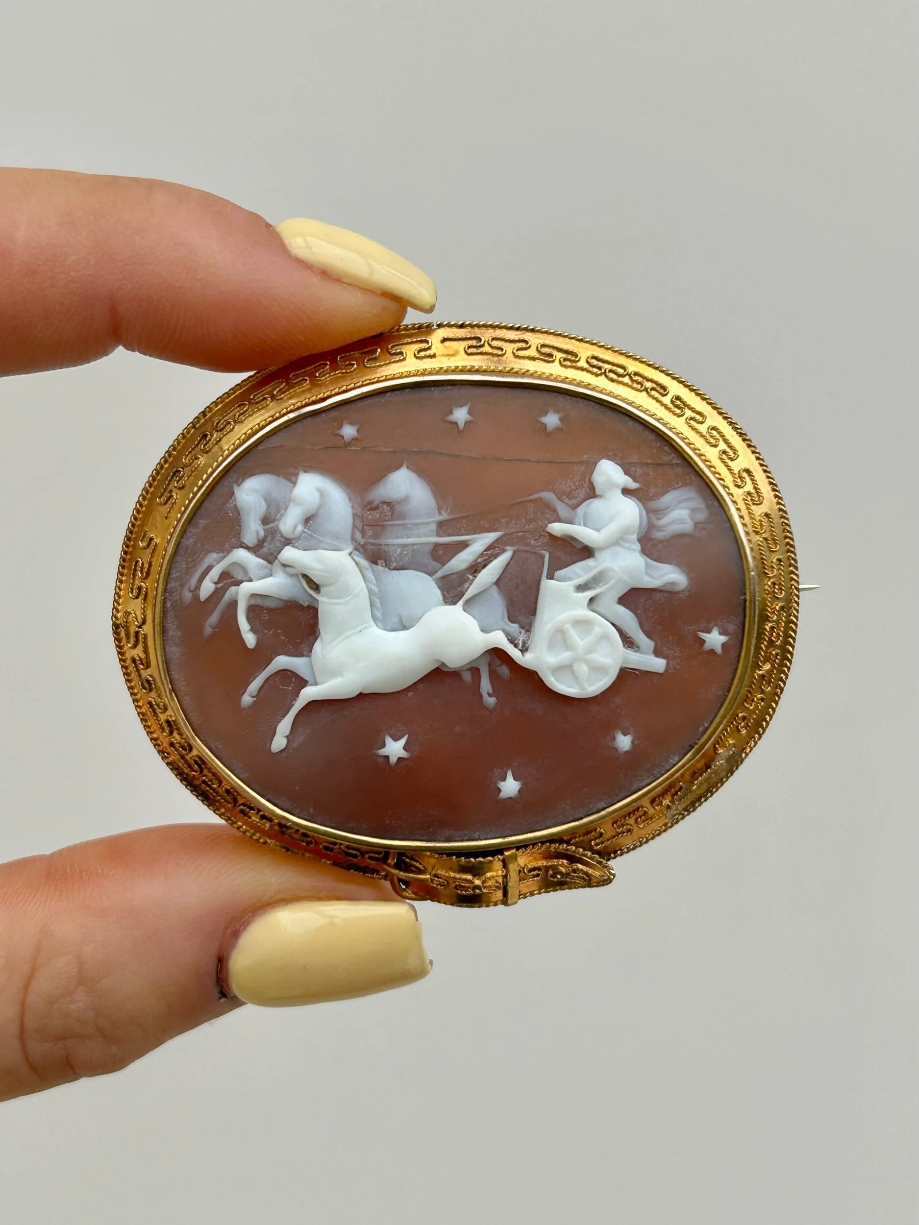 2A083089-2F96-4C27-90FA-34166CCE201C