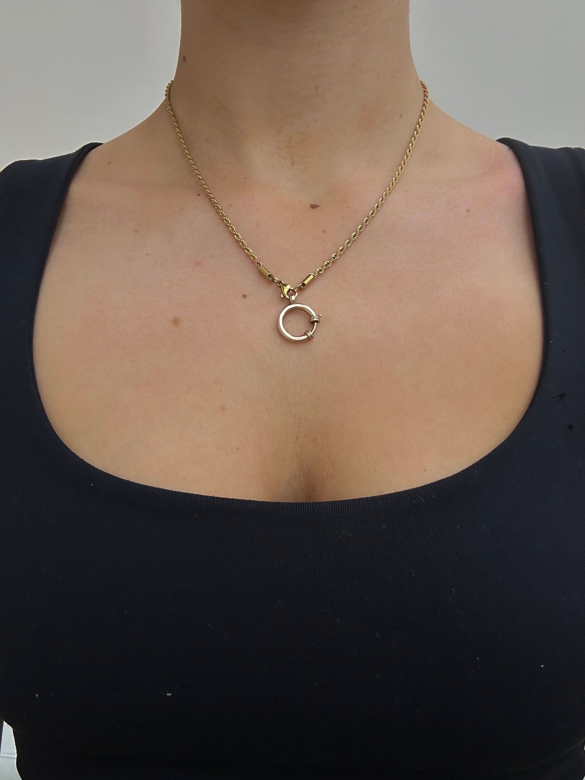 C128F201-AC7D-4485-B951-55447F0F1027