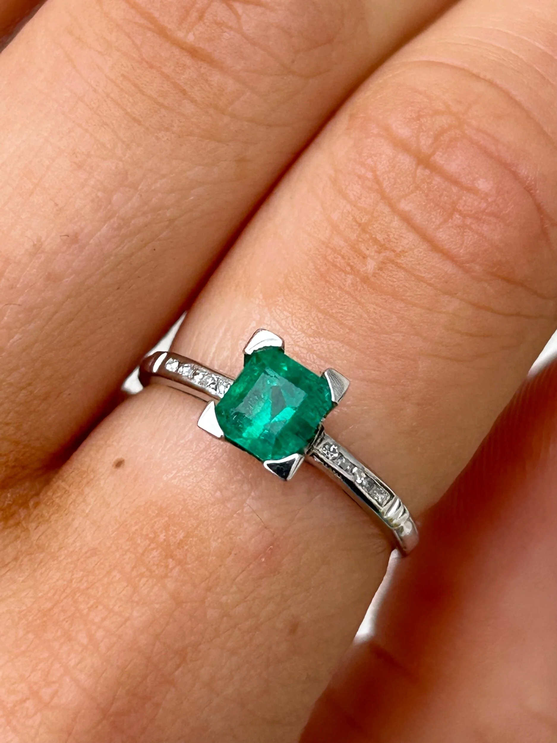 2C7BD487-F12B-4034-843F-784F72990EAC