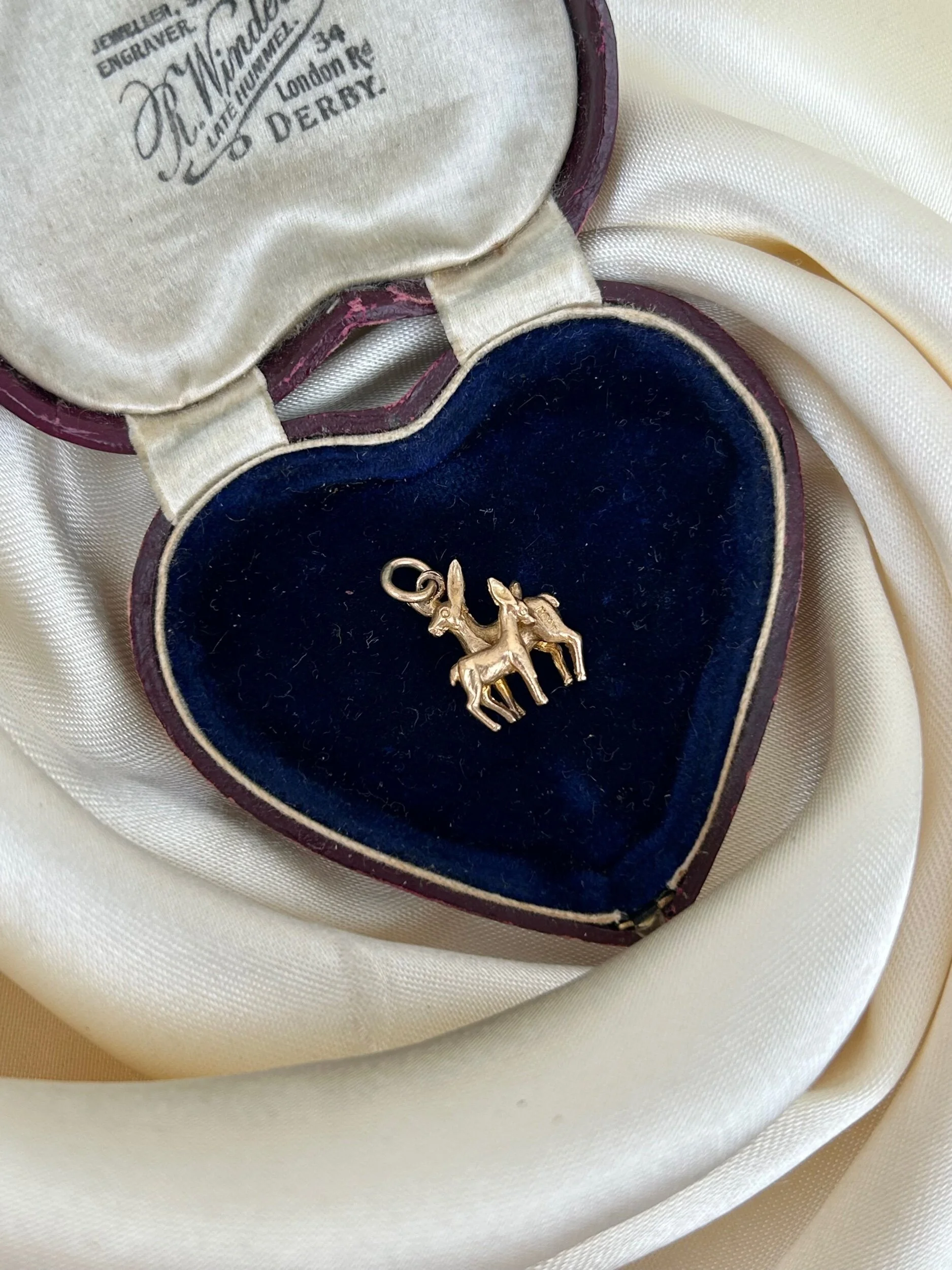 5DEE4FCE-3AFB-477D-9501-04DDCB47CFB0