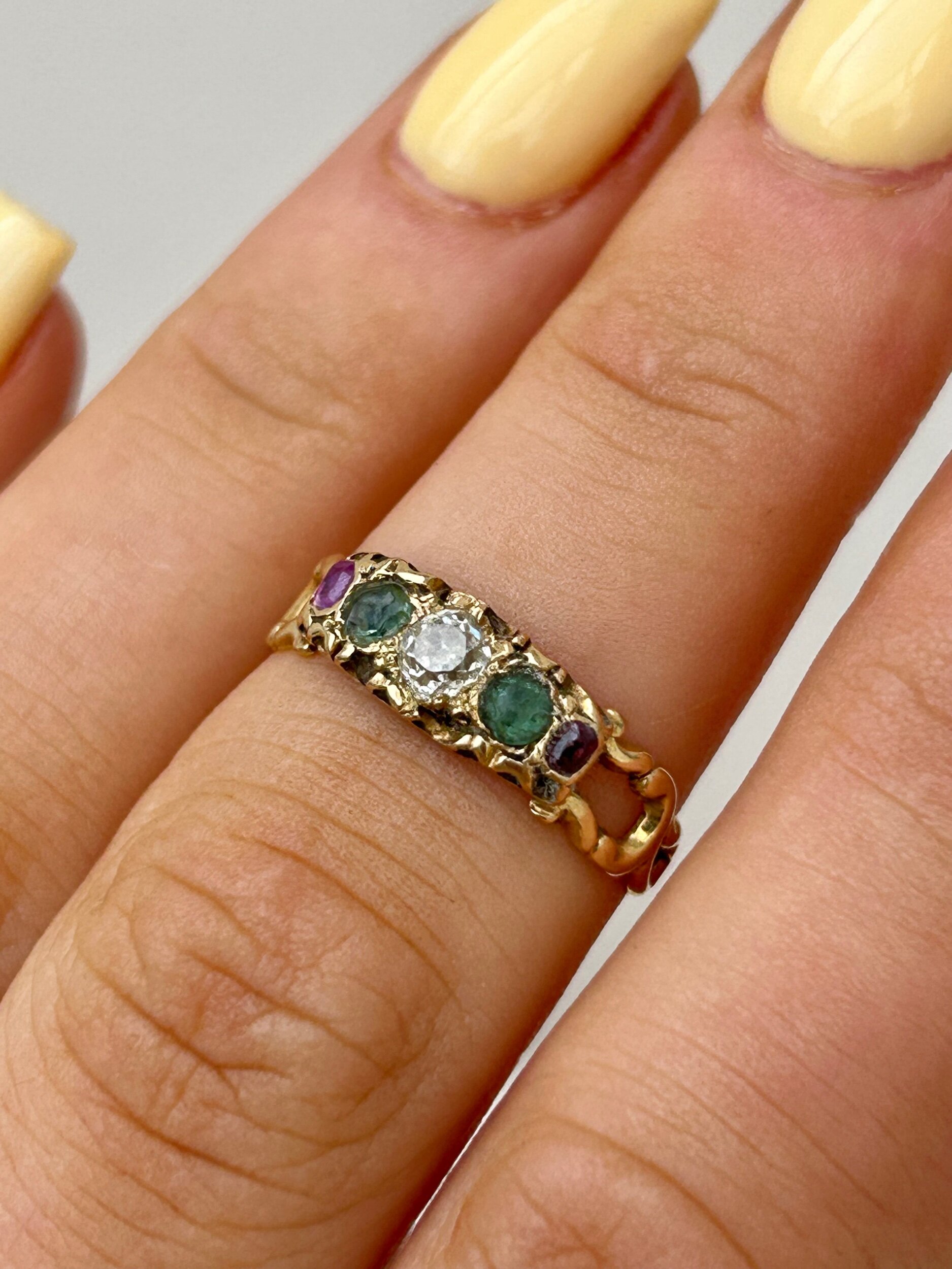 76FA5CFB-C654-4075-BBBC-C34BFAB31EC9