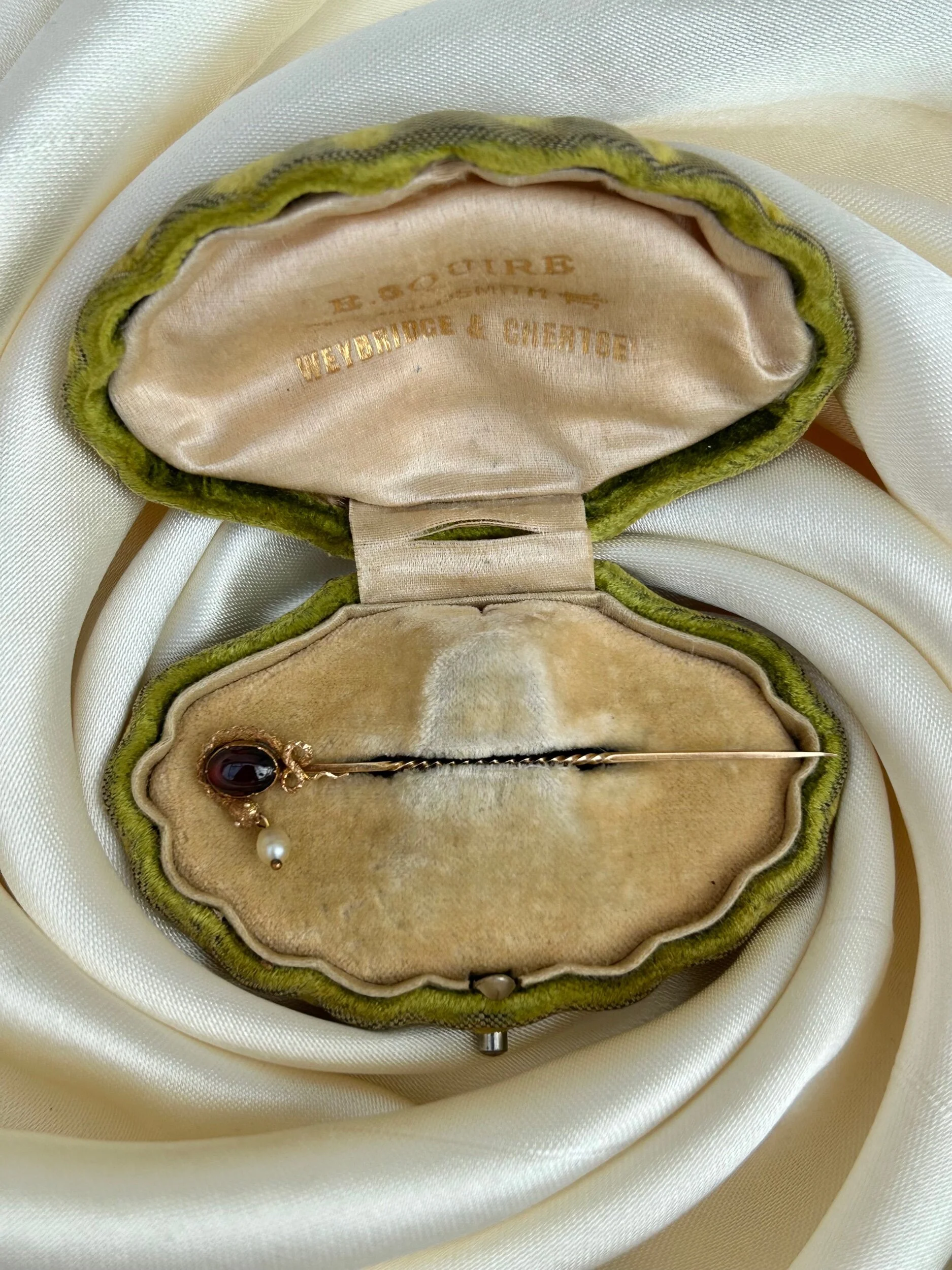 0C01D885-4FE0-43B6-BED8-519CC377CEFE