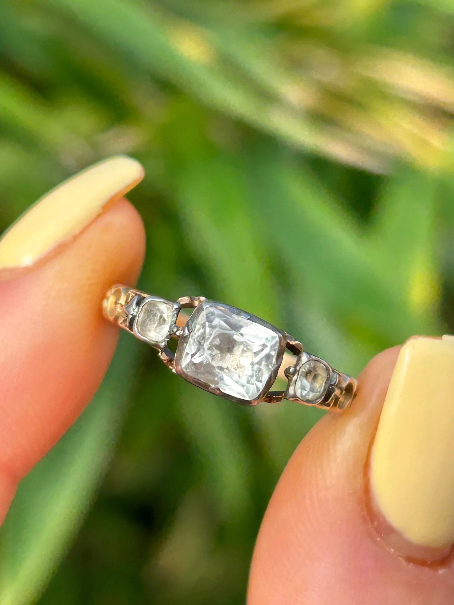 698B943B-D2C5-41B1-BA38-C3481C16FFE5