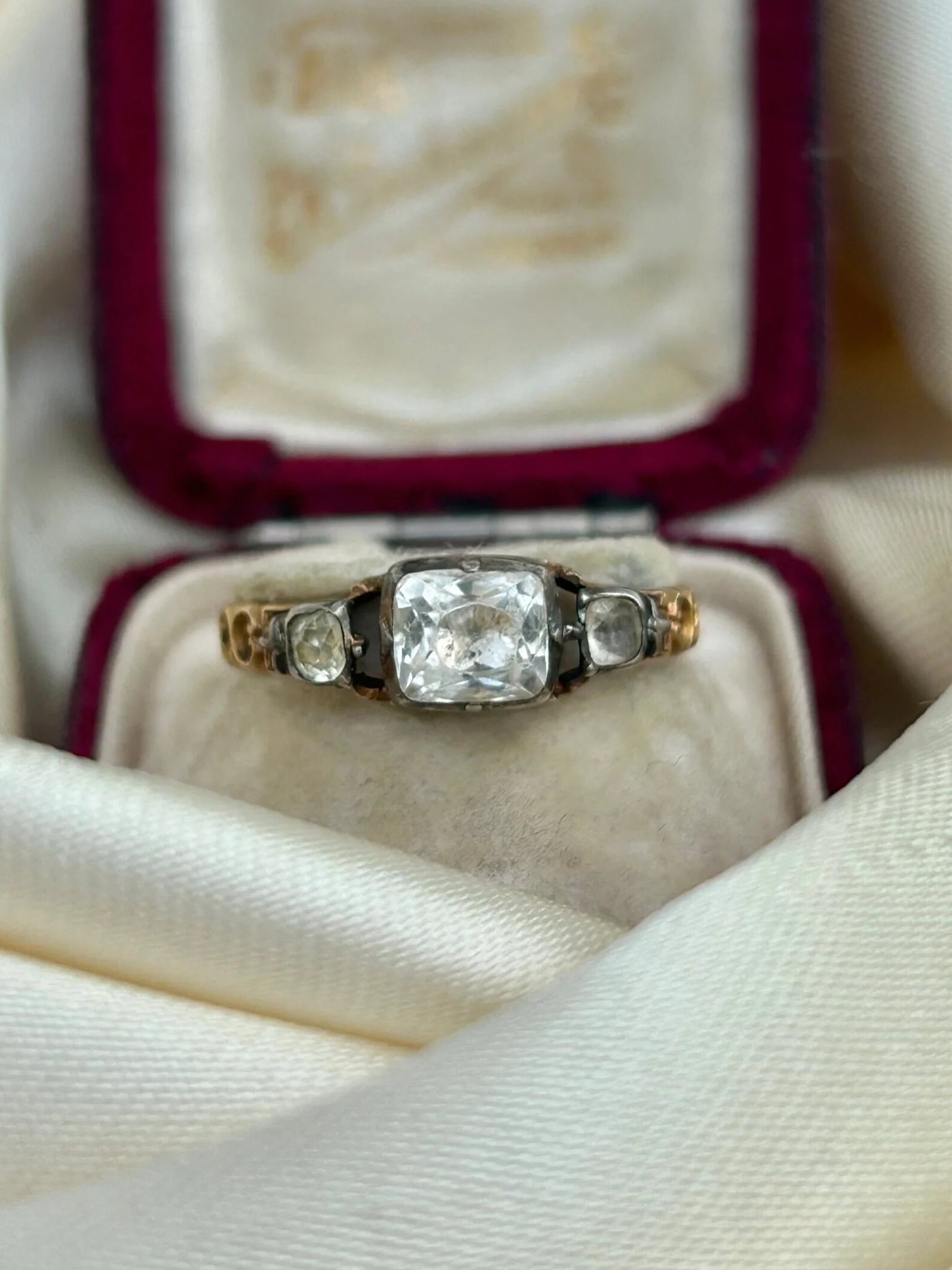 29E685B2-145E-4CBC-8918-672DB83CA7F4