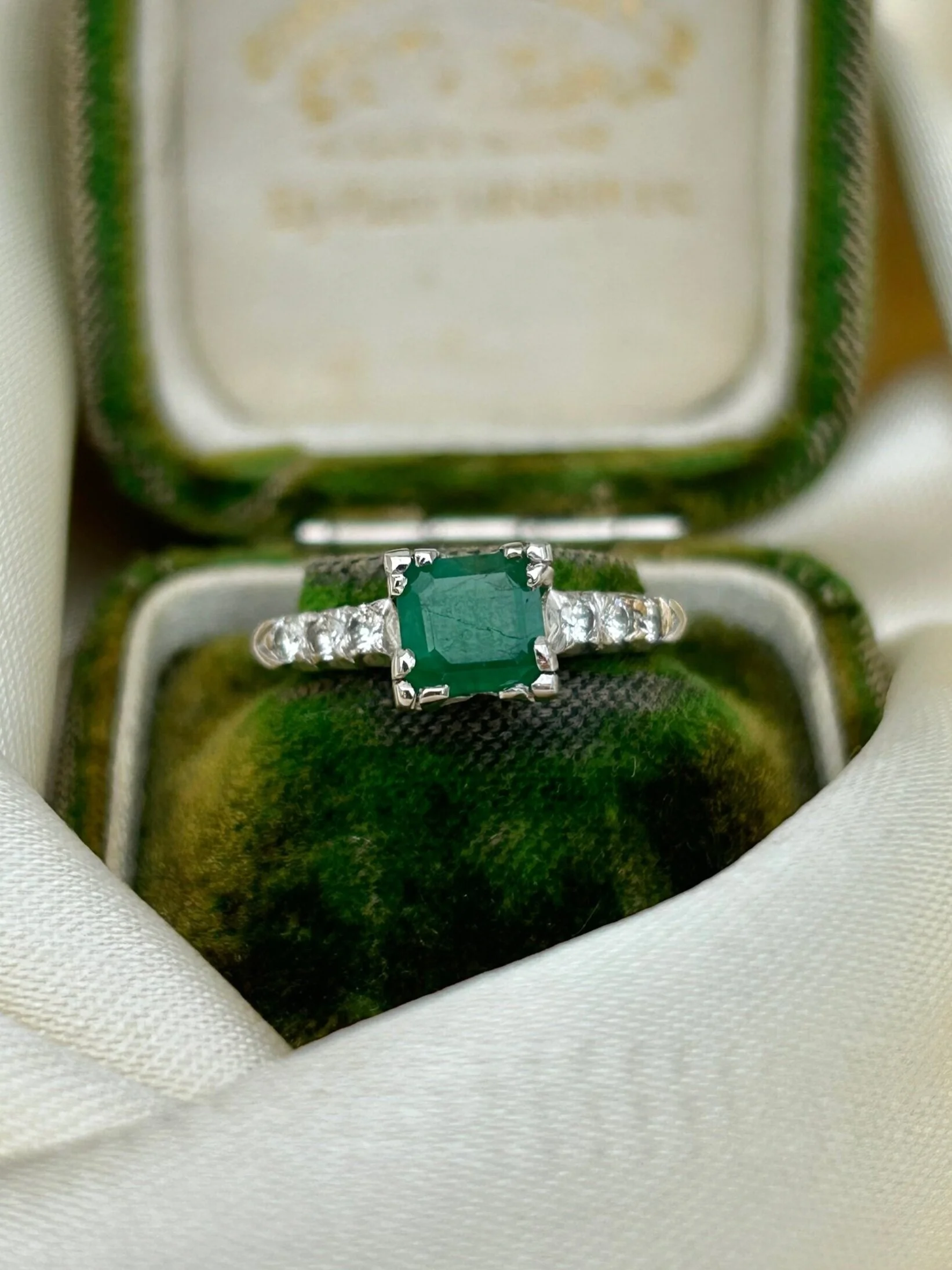 50A745CF-B992-4687-8483-574D2DA94F9E