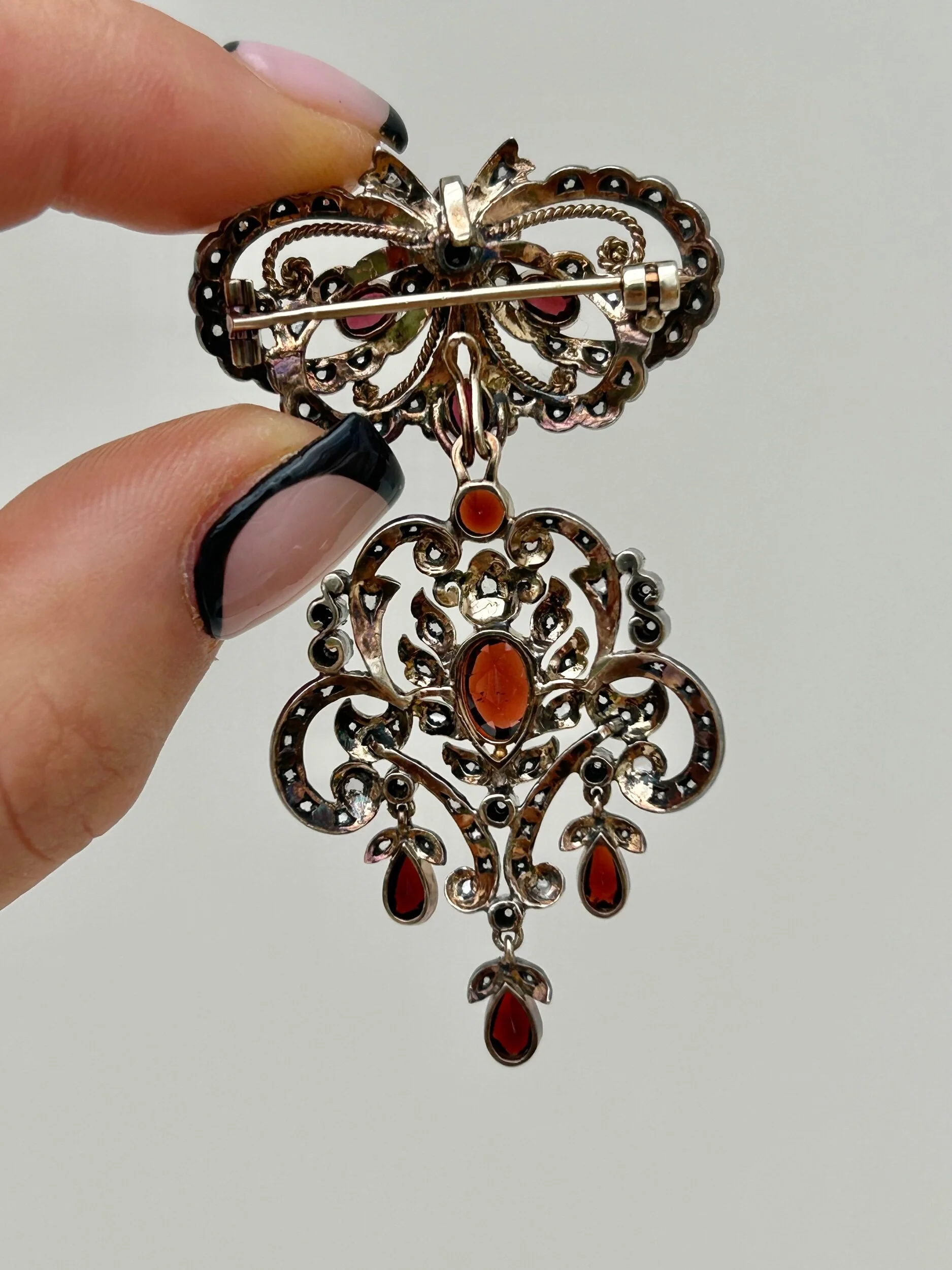 FCD36D10-327F-4833-A089-0772577EEE4B