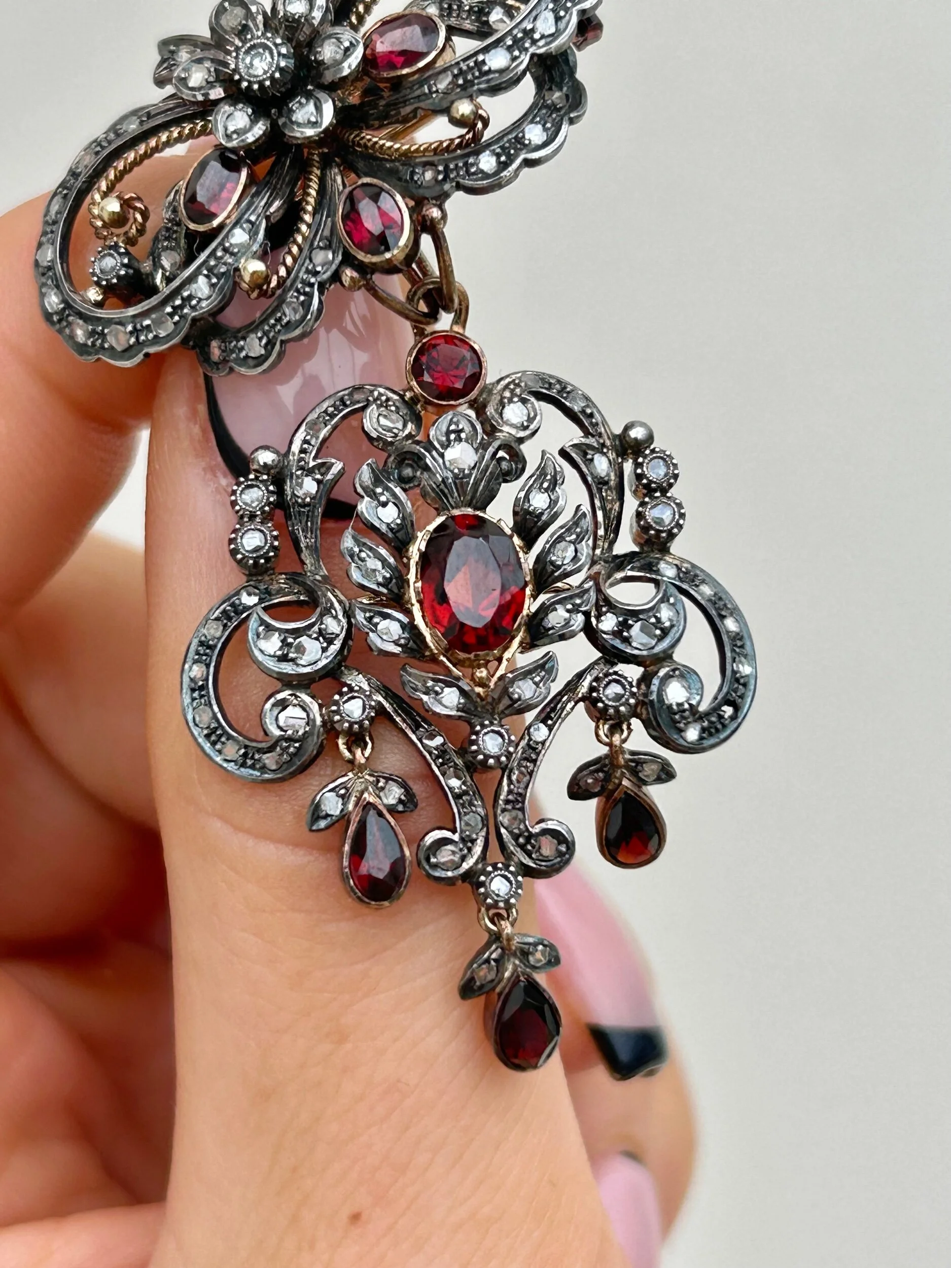 E2CF36B8-89E7-410F-9D3C-A5F972EA4D27