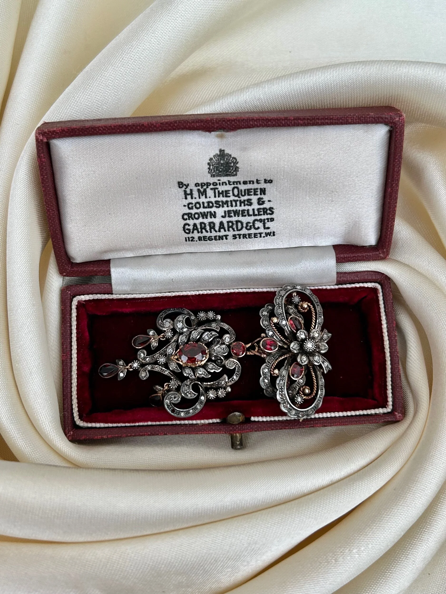 4ED20CC9-F7ED-4E2B-9DEE-871AEC808454