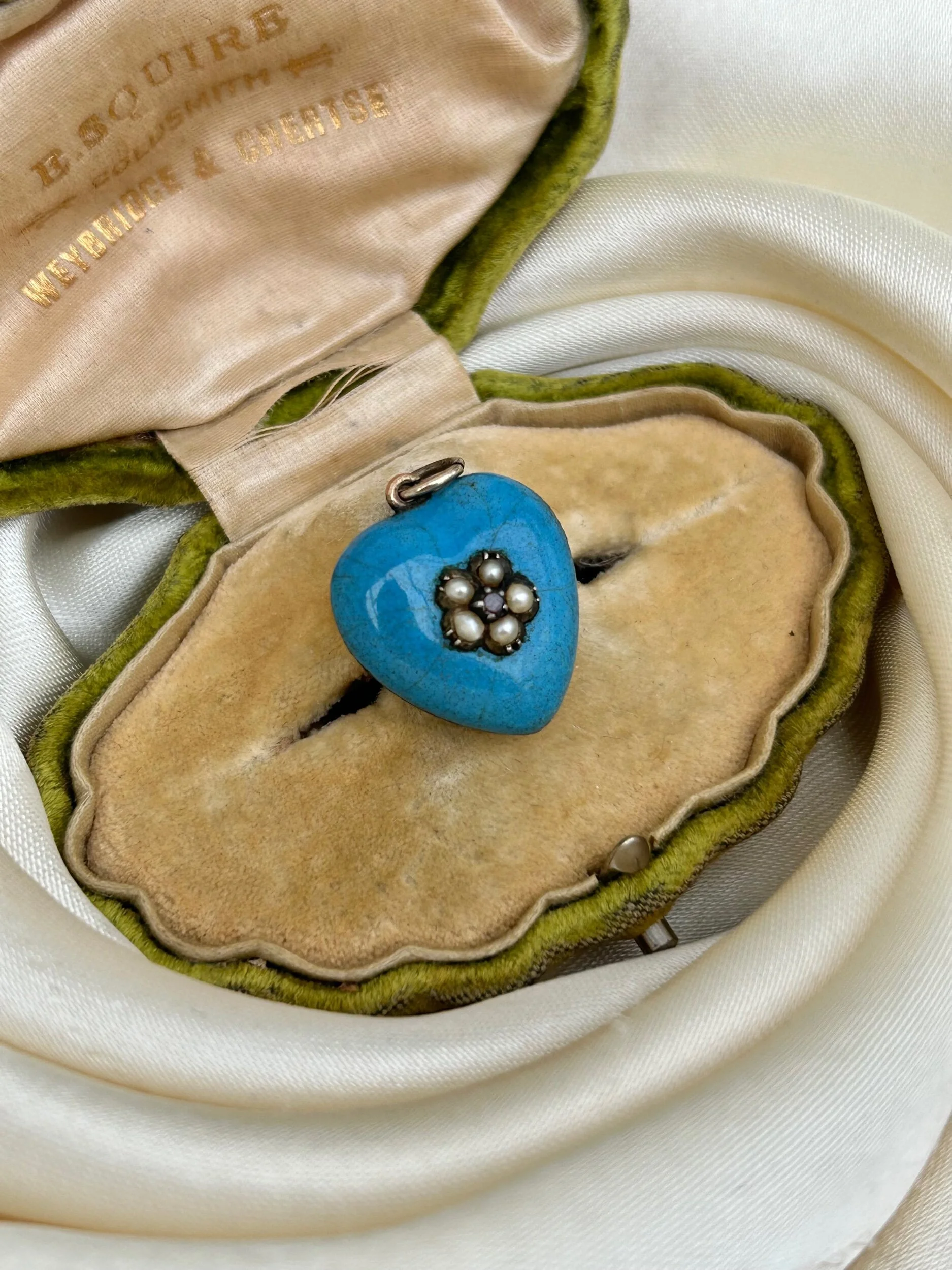 40AACCCB-E00C-4FDF-90FB-897E3FBF385B