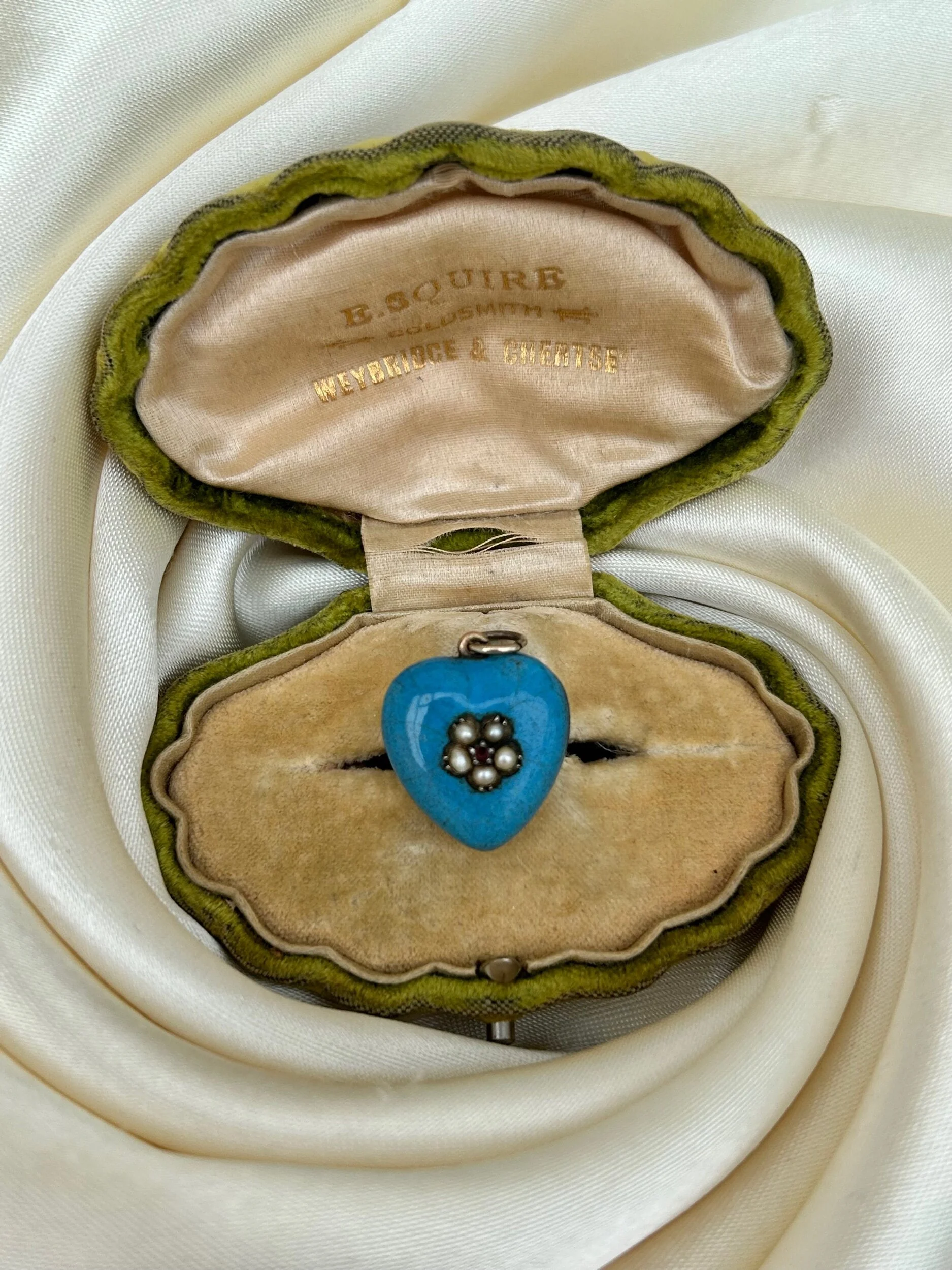 752EEE99-6F90-4983-B8DA-6B60A621EB12