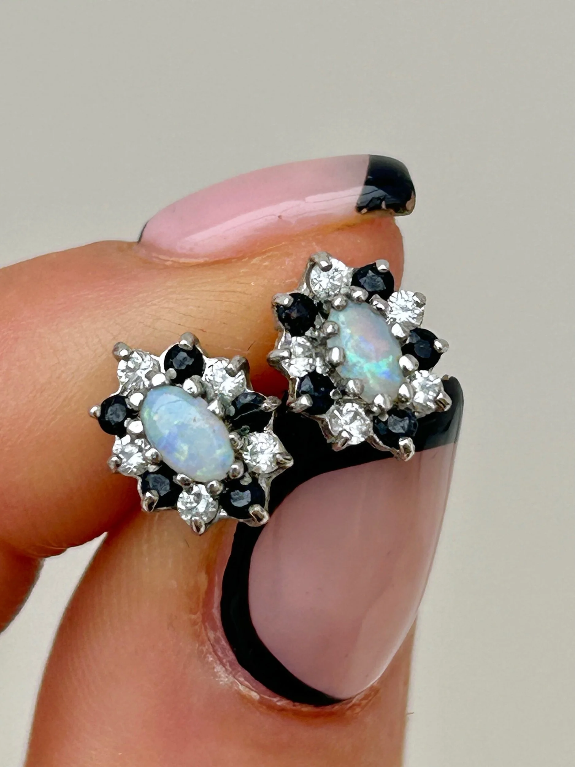 053D1FA6-1EE6-4A5D-AD1E-4875C181DE76