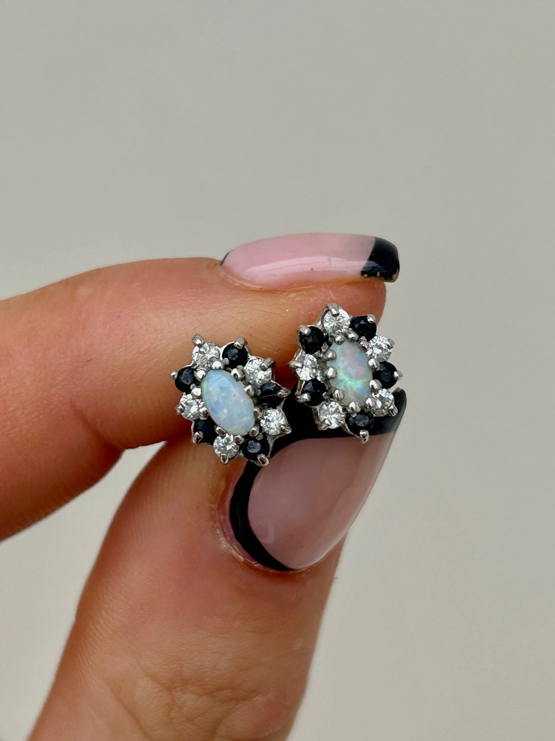 E8E1D662-A73E-4B4F-831F-618898B0ECCC