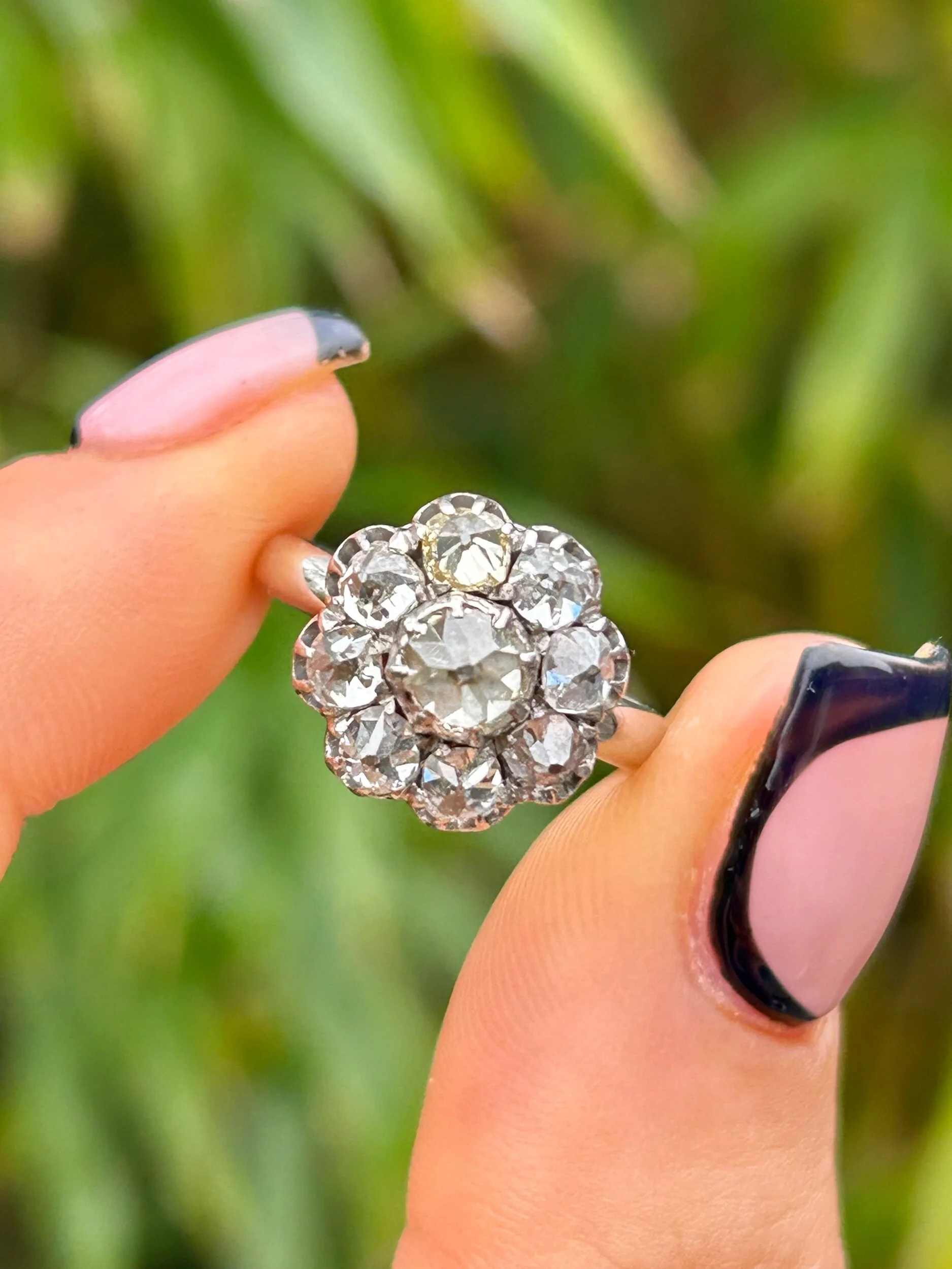 B202371E-67E9-4F3E-975B-ECD979D75623