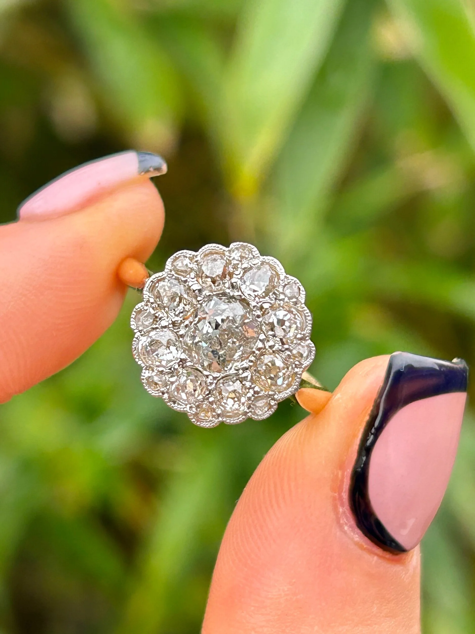 175F6F3C-A244-469C-A168-9CBC8C5B252A