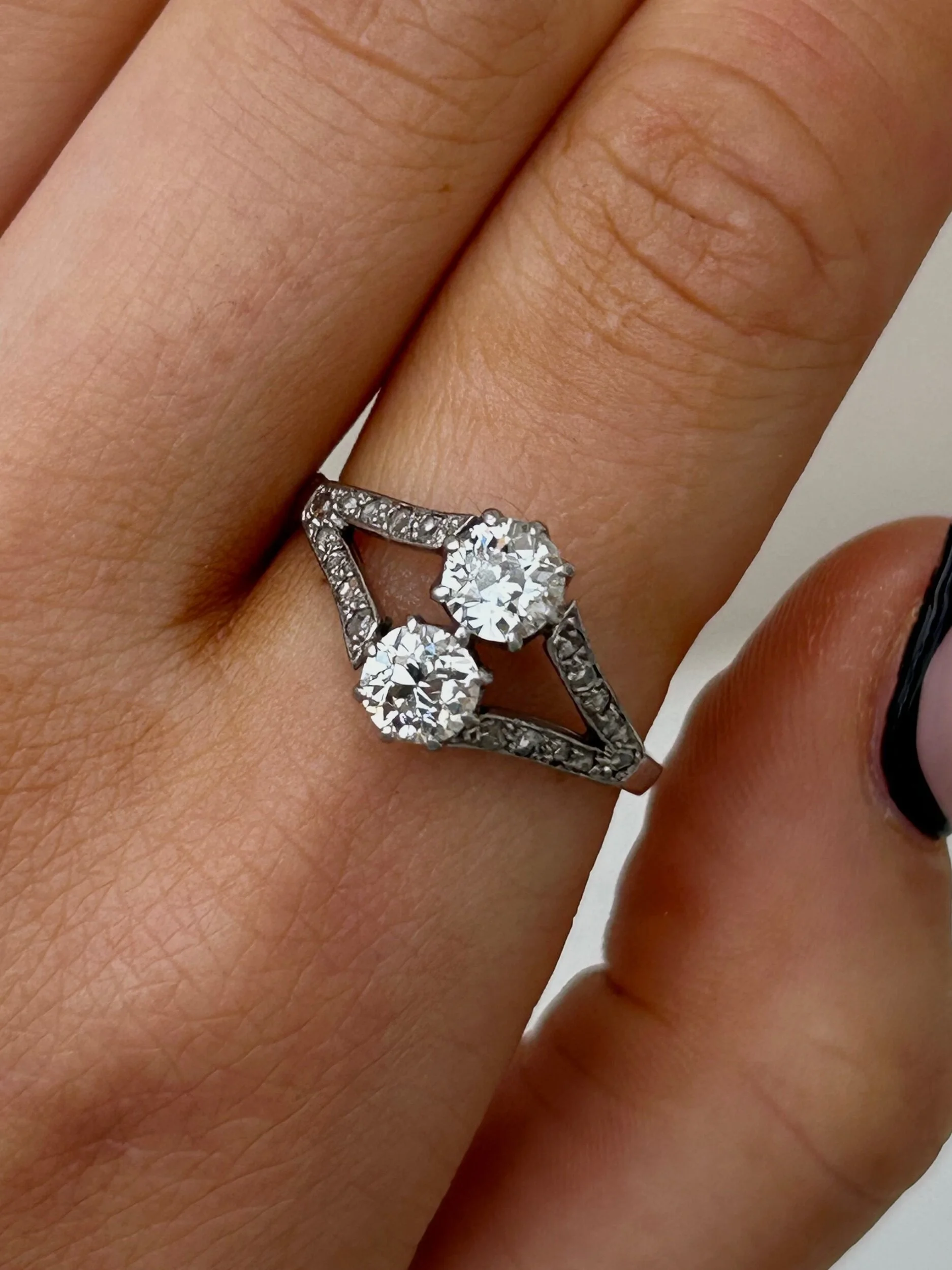 67925D19-7428-4342-AFD0-E1B6A7B8EAB8