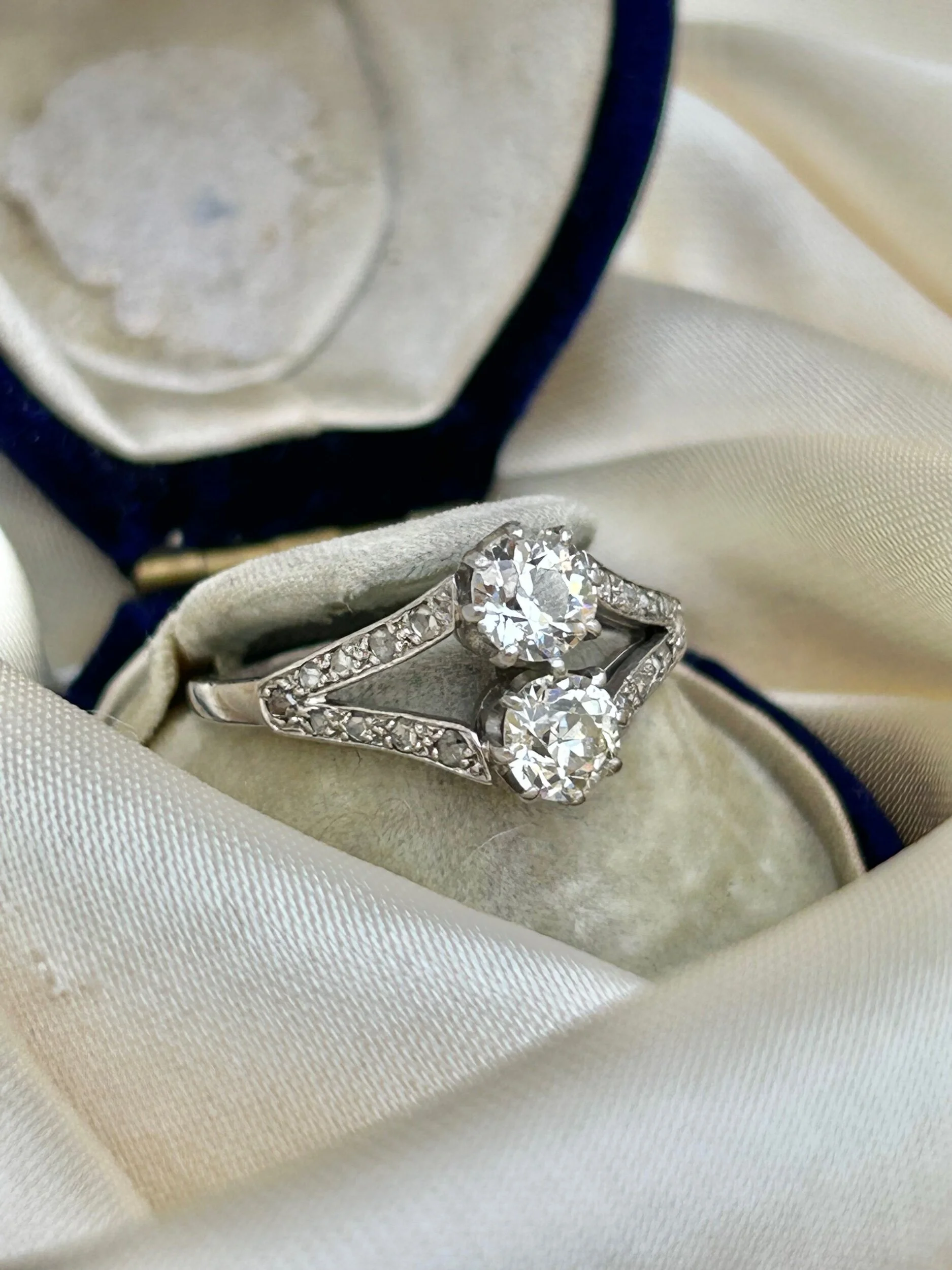 8374DA8D-2F69-4F29-AB75-F2F3750B6654