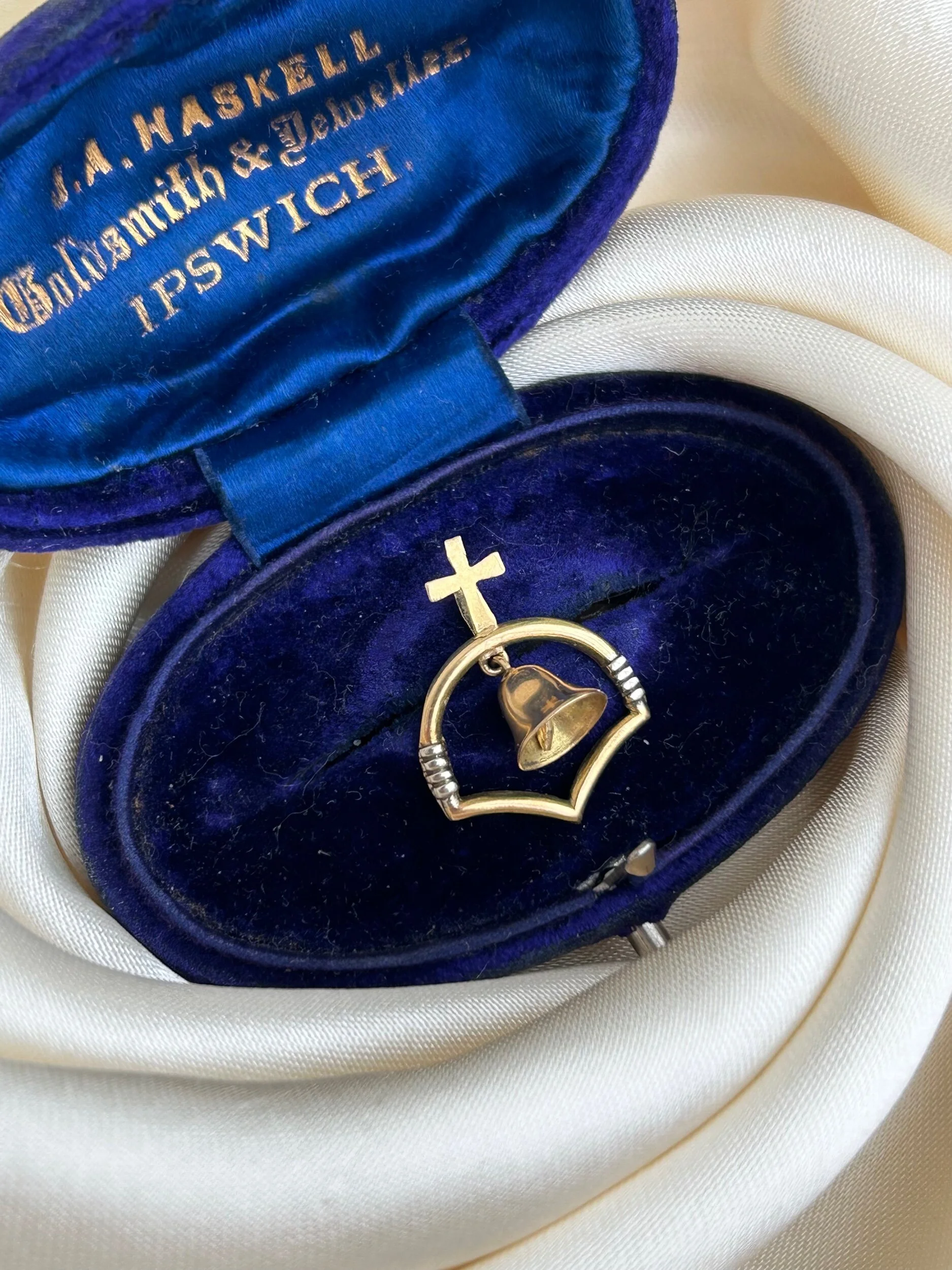 2C389267-3792-4103-BCD2-8C02BB1020B6