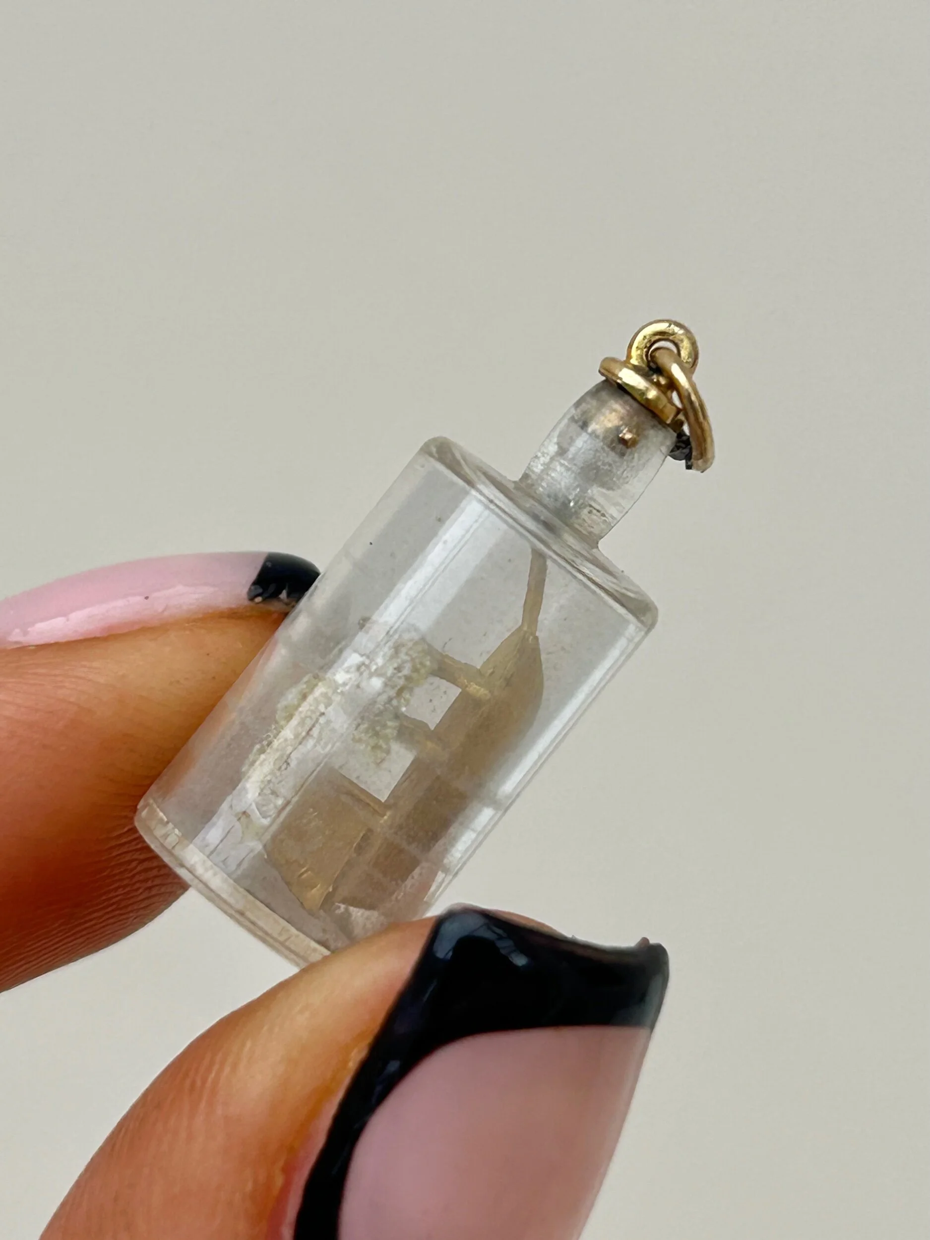 3750200F-8171-4E7C-8BAC-3E7144474C8A