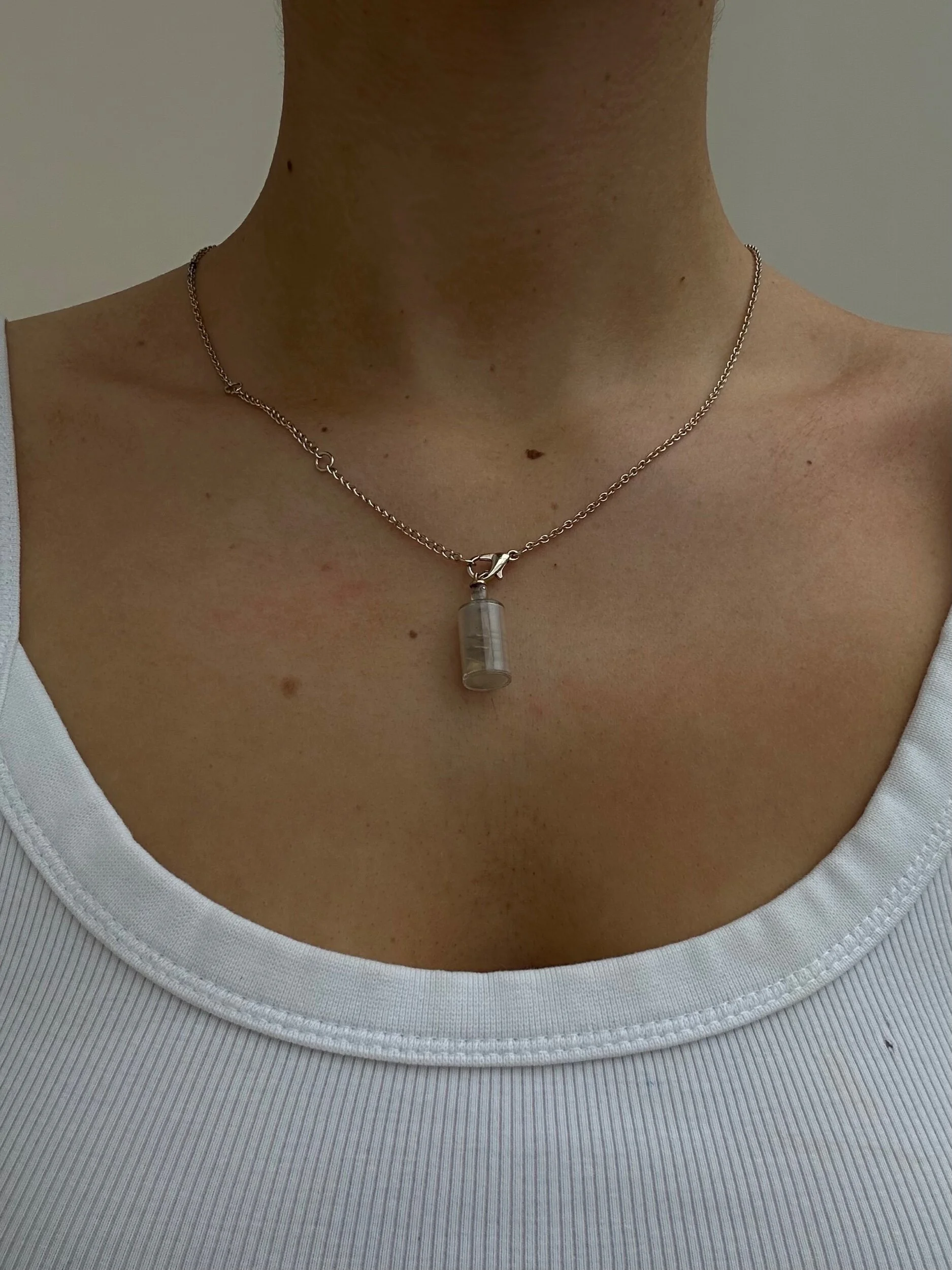 1F6951DD-D36F-4D3B-B6FF-F03F5E1FECBE