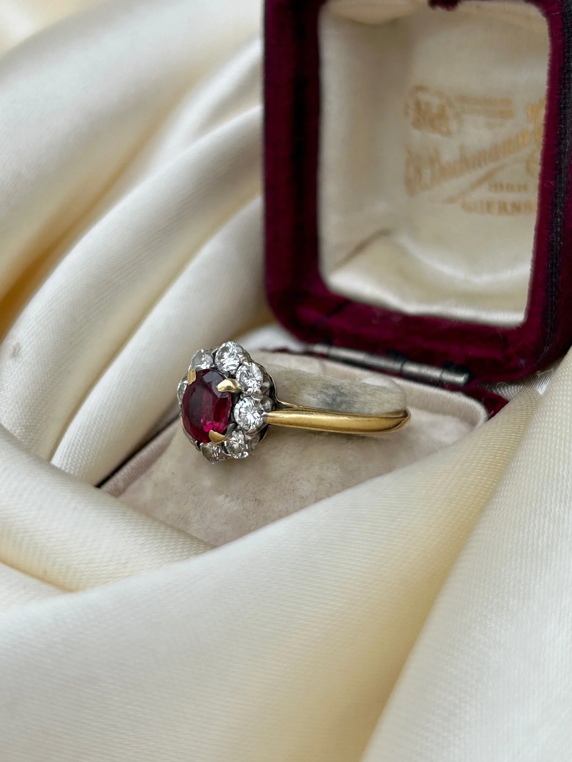 26FF7664-0EFF-4B10-A18C-23AF11105309