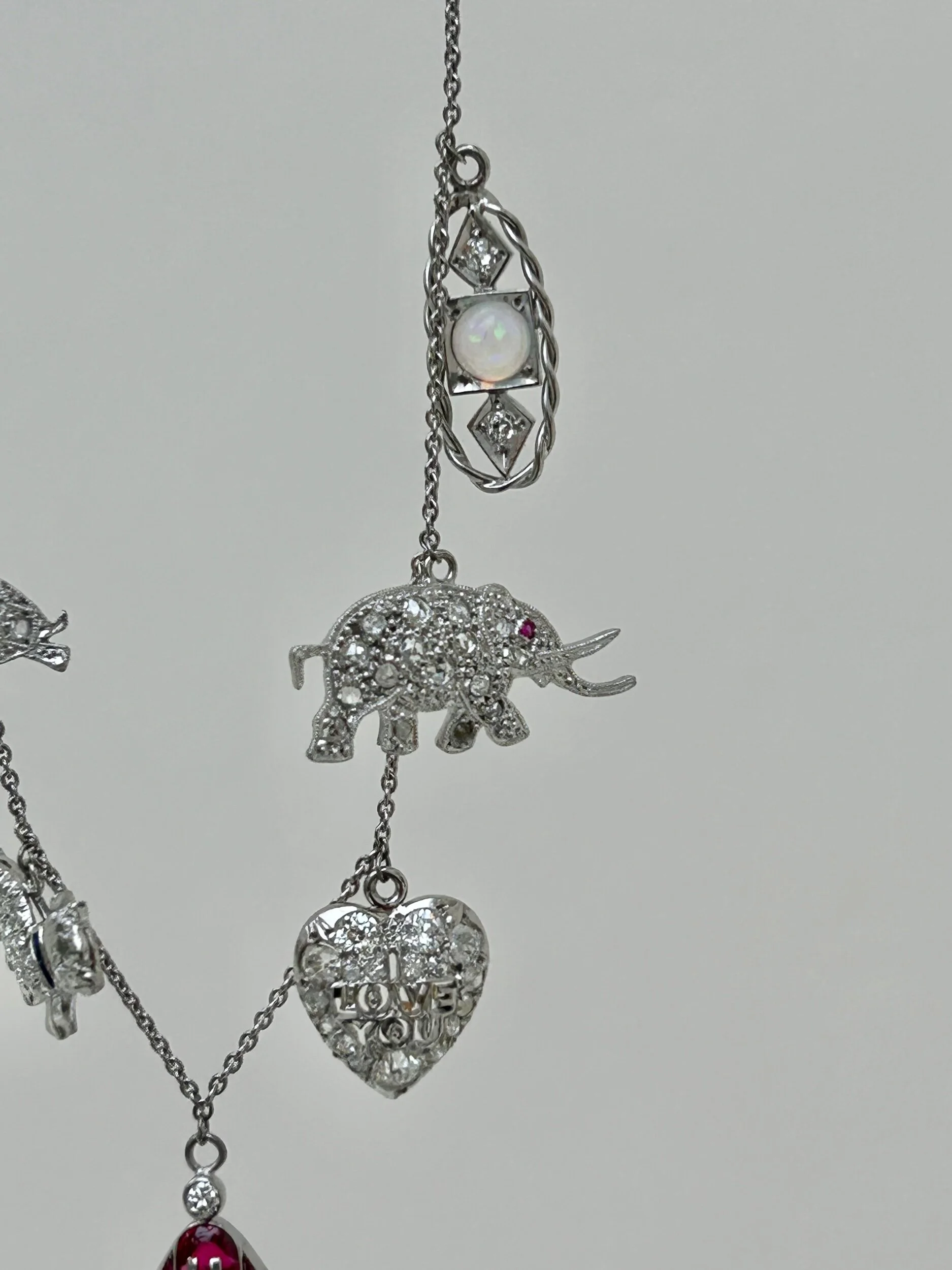 CA28CBE2-1AEB-49BD-88DB-77D57C85F2EE