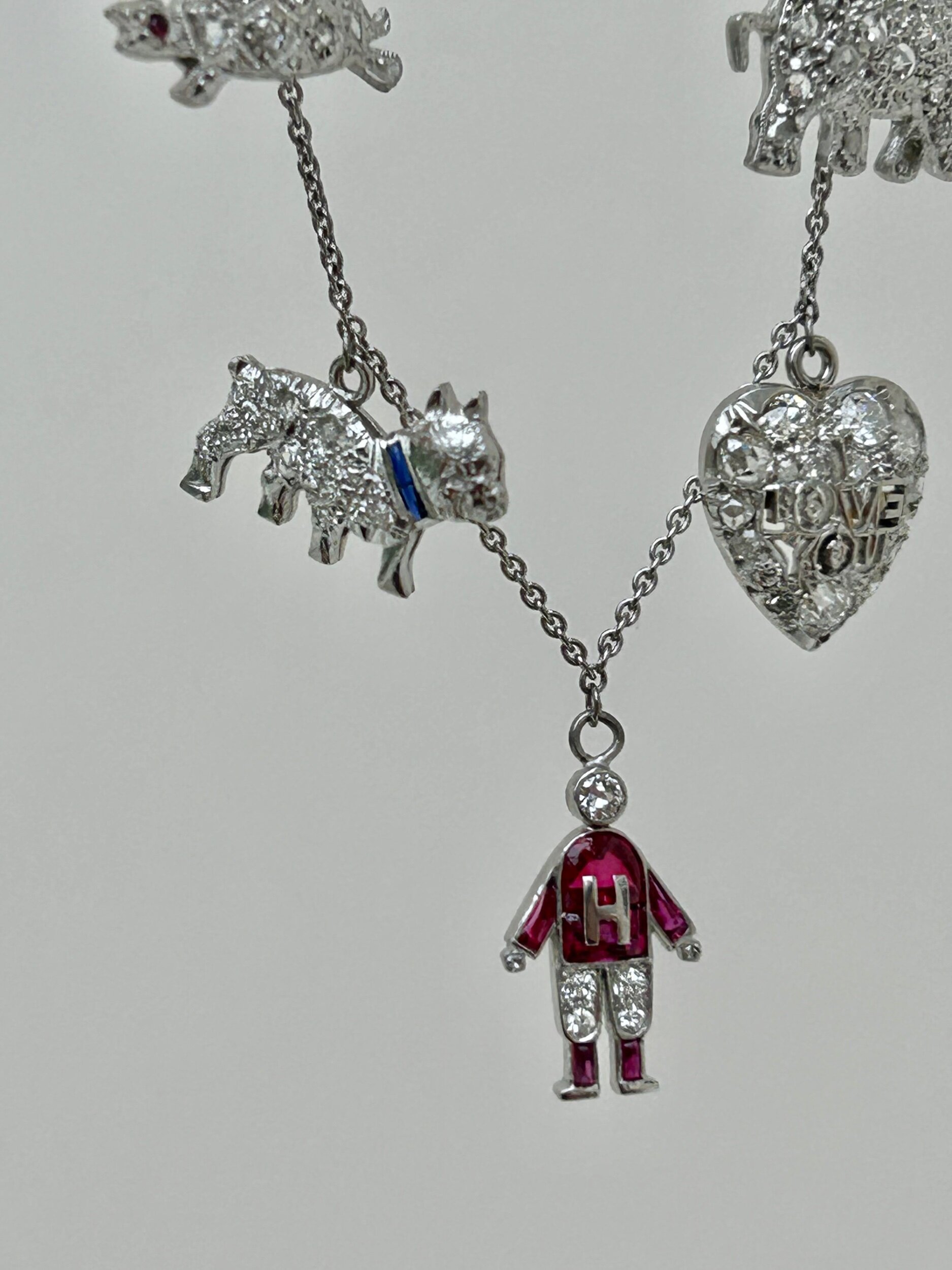 DBFD32FC-6EB3-4DEE-8C57-350257933782