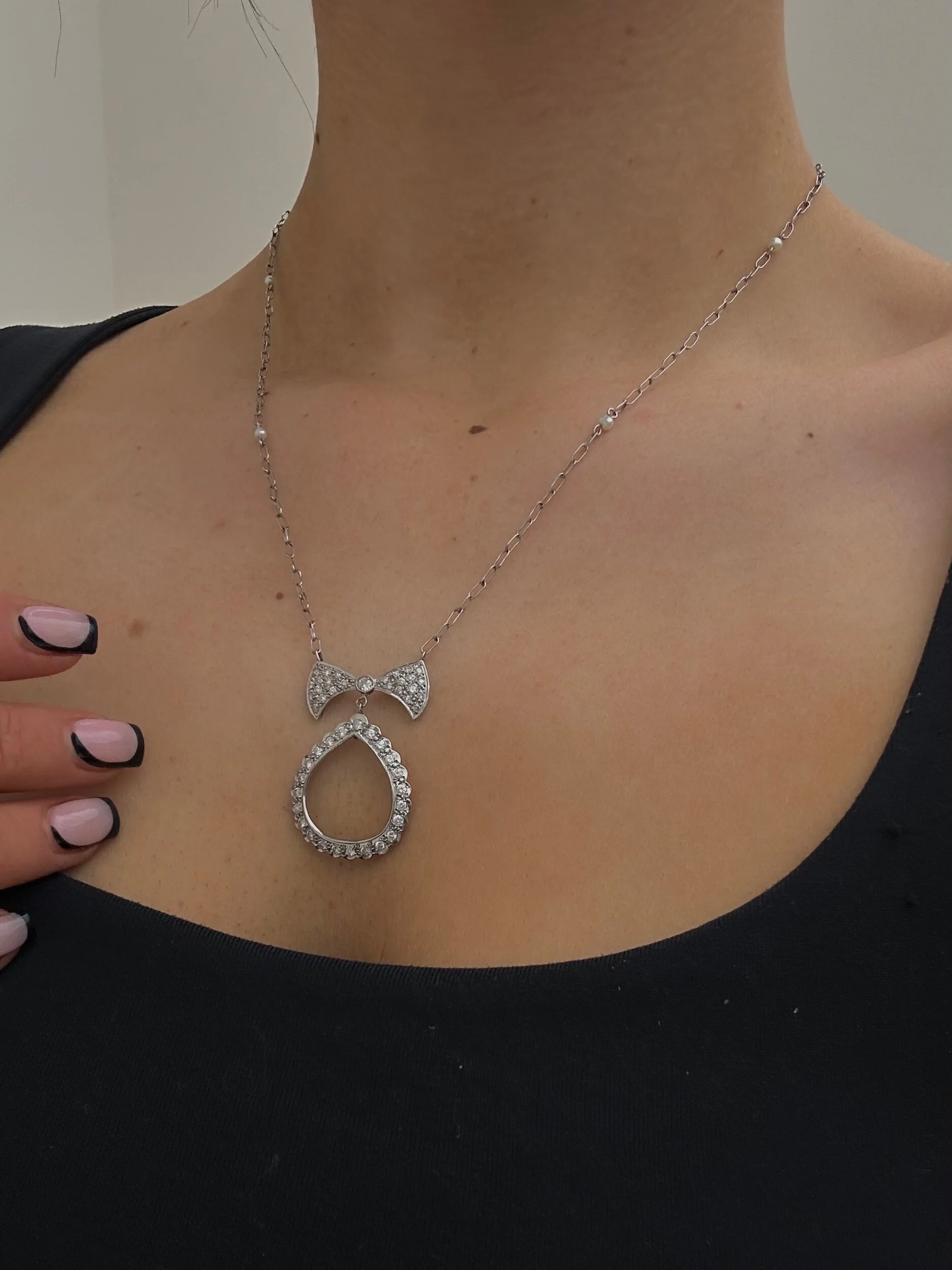 C5ACFB0D-EE9B-4DF5-A2E9-E9CDEEC65811