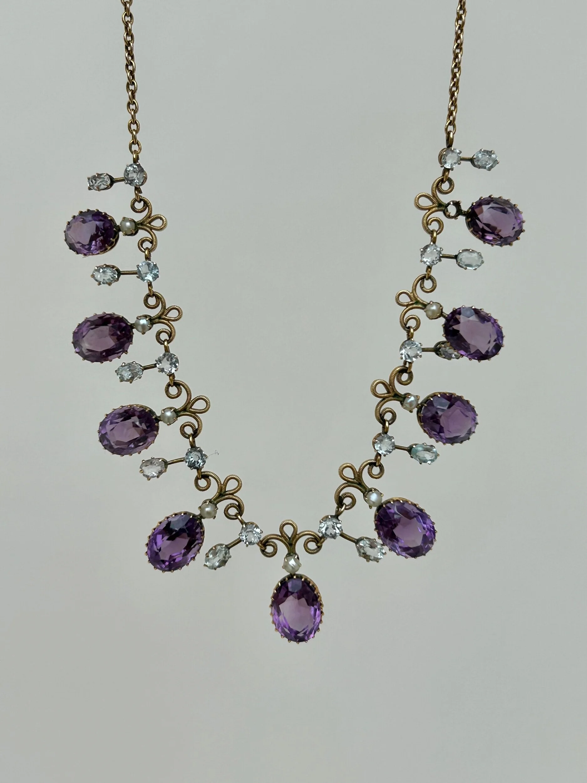 38290046-2D0D-476D-B387-4594D4FDEFE9