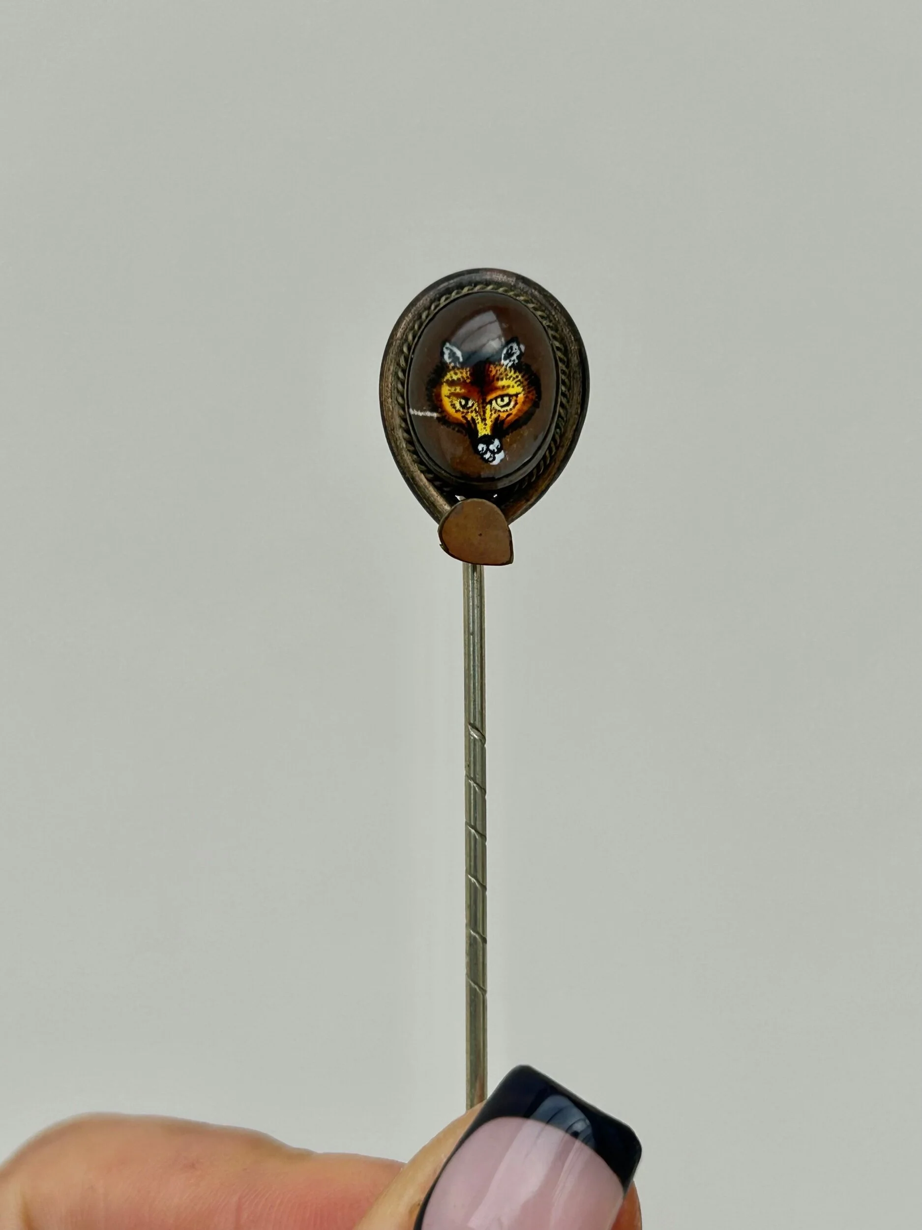 B8DD80AD-1A2B-4A1E-BA40-9D5EB2AD5FE6