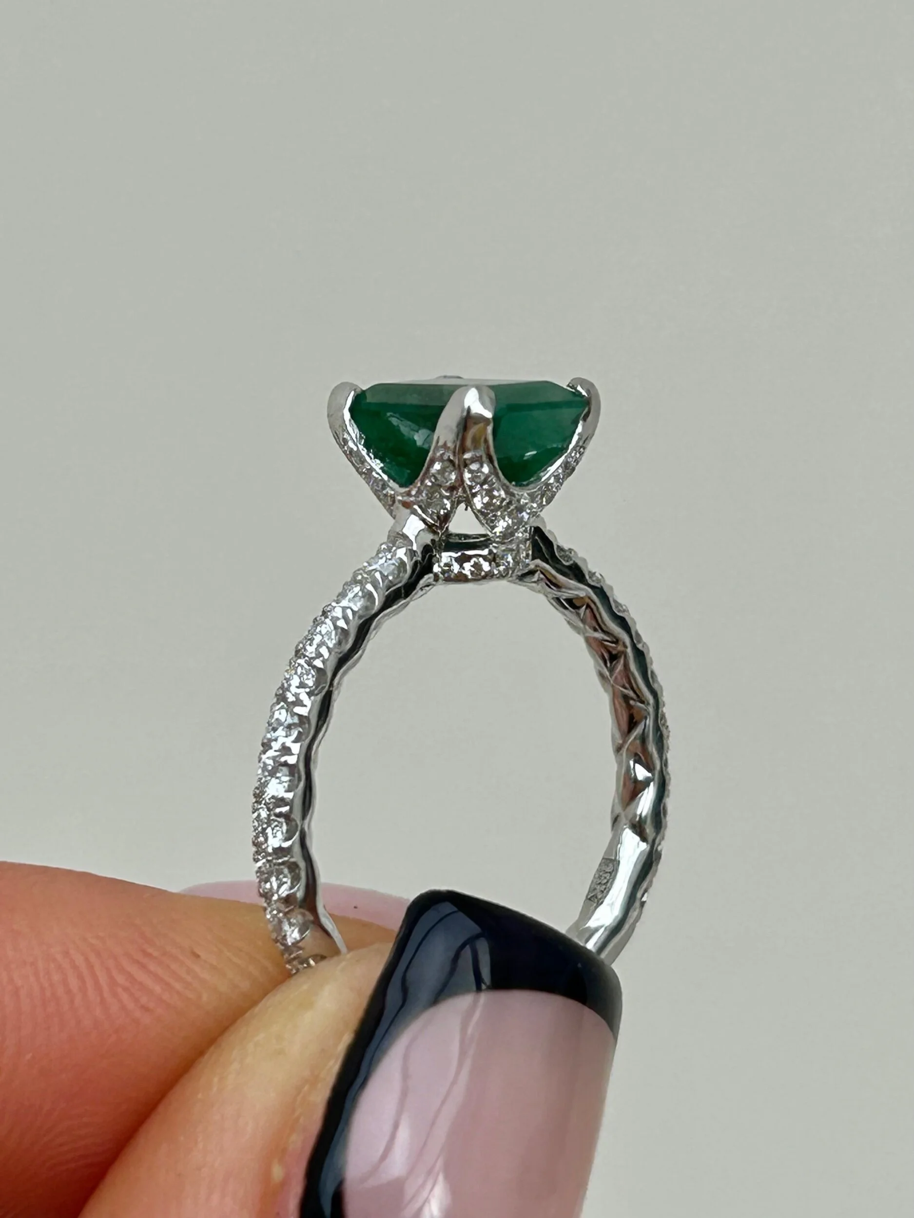 1962A99A-EDB4-4BD0-AEF2-5321A1B7F728