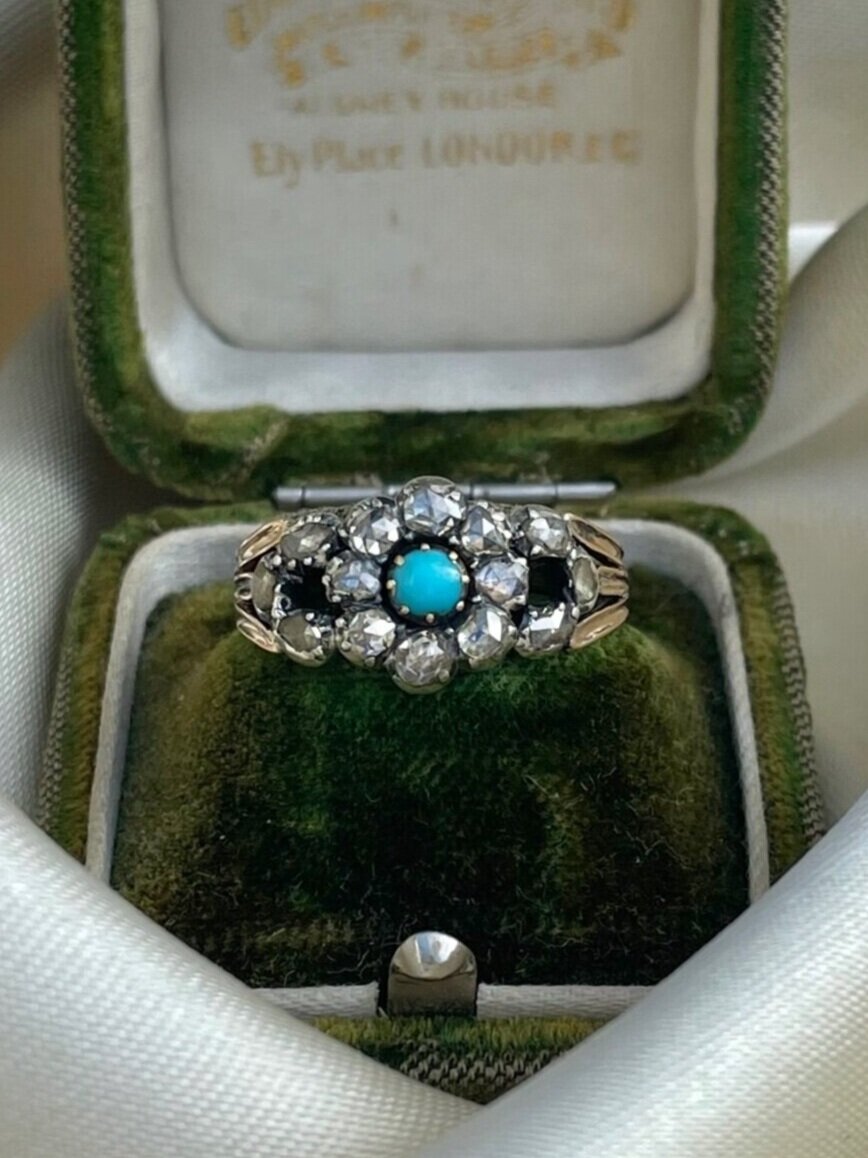 0535ADEB-BB27-477A-8105-86C7881298F0