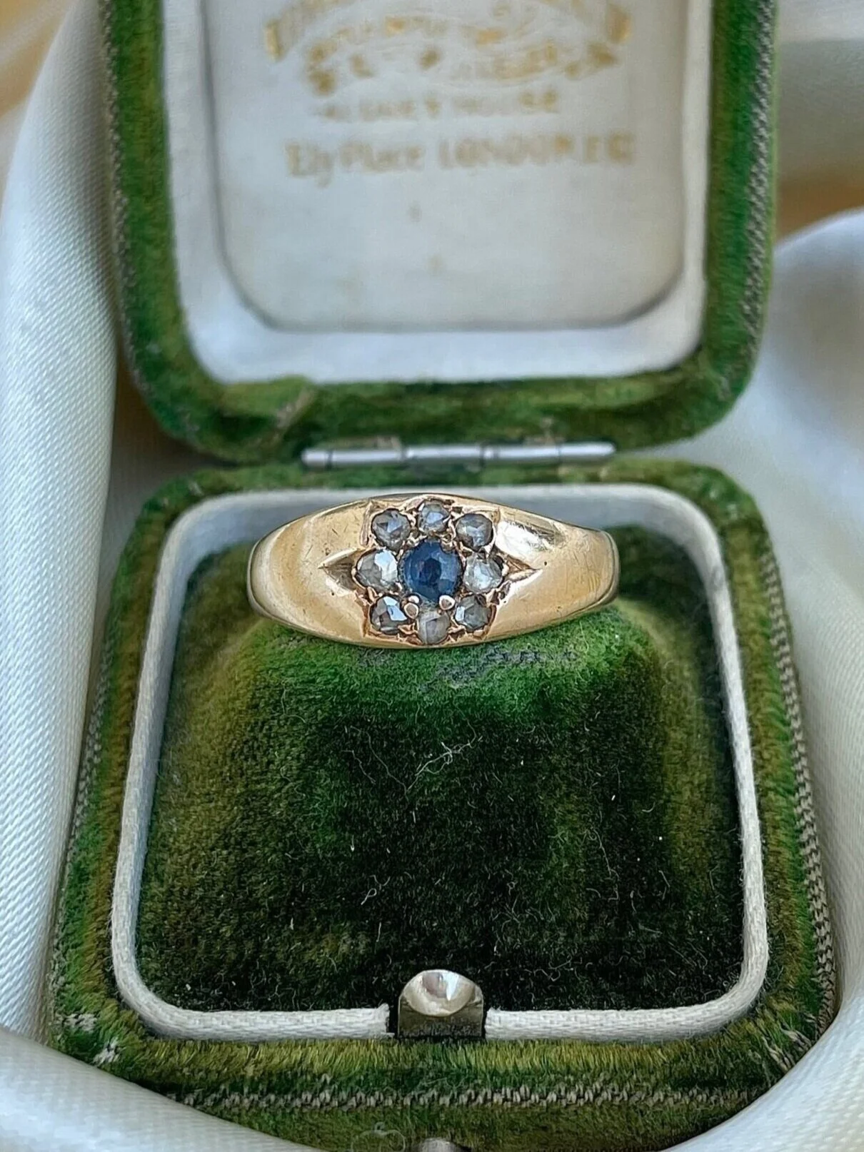 E19E3272-EAC3-45AA-82E5-170FAFF27A99