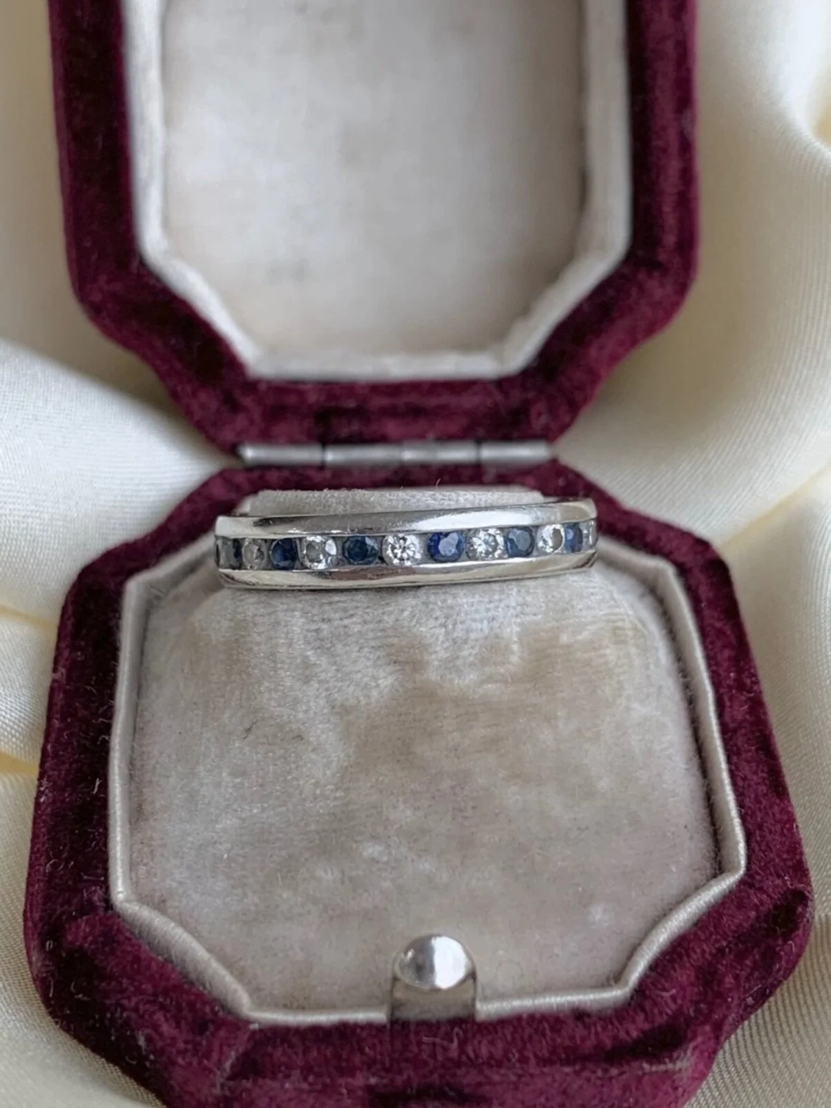 7D6A6DAF-6862-4B10-9064-C4AB931BBBEF